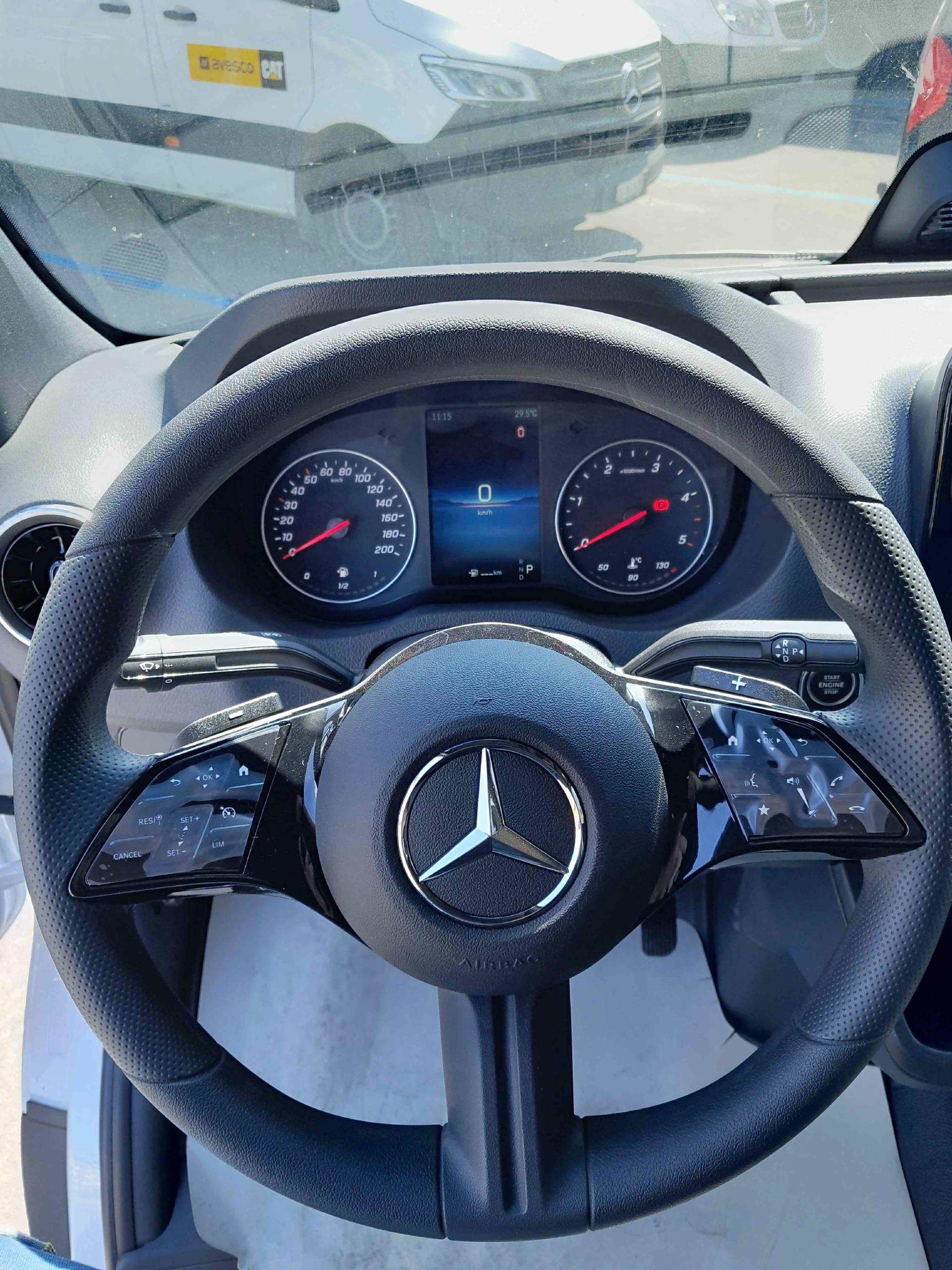MERCEDES-BENZ Sprinter 317 CDI Base DK S 4x2 Kipper-image-12