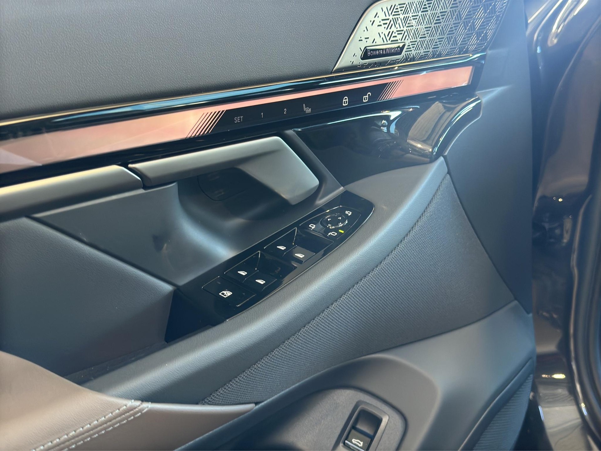 BMW 520d xDrive Touring M Sport Pro-image-13