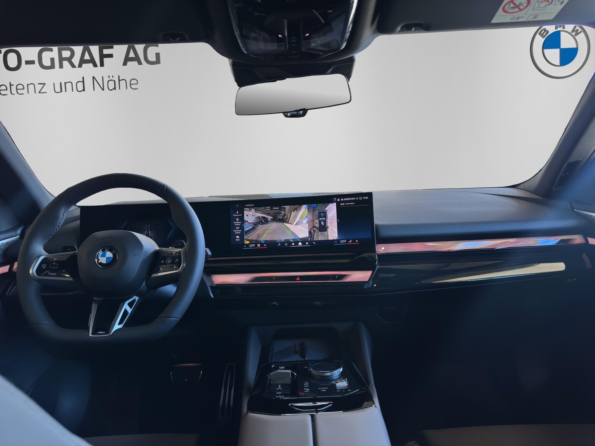 BMW 520d xDrive Touring M Sport Pro-image-15