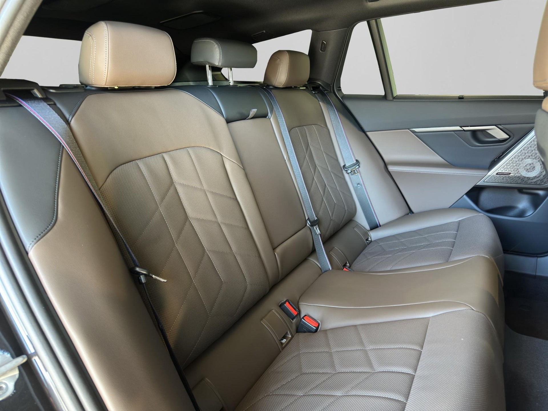 BMW 520d xDrive Touring M Sport Pro-image-21