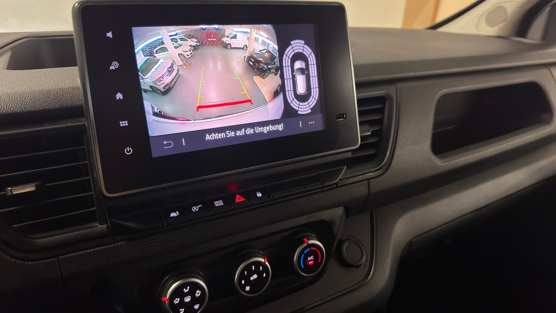 RENAULT Trafic 2.0 Blue dCi 150 Advance L1H1 EDC EN-image-6