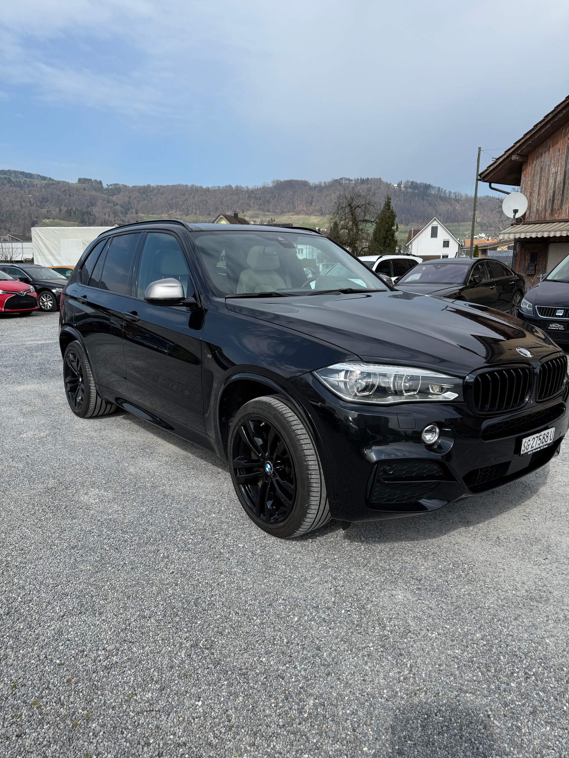 BMW X5 xDrive M50d Steptronic-image-1