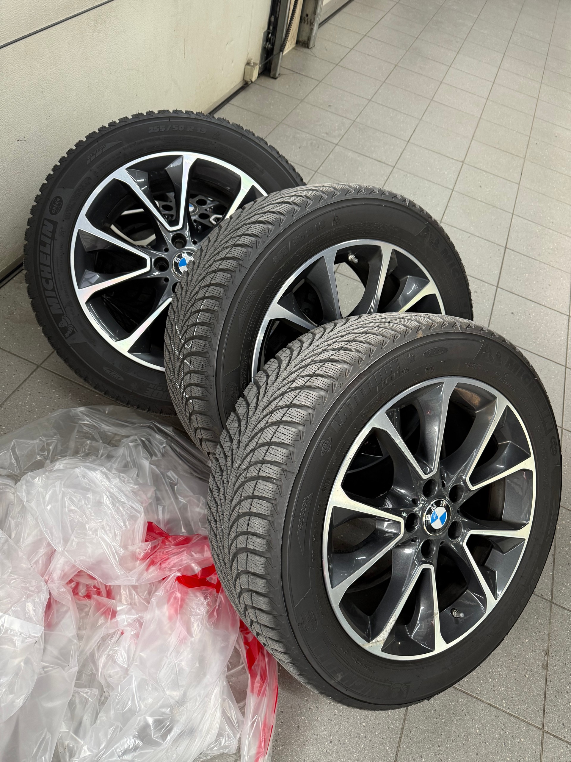 BMW X5 xDrive M50d Steptronic-image-15