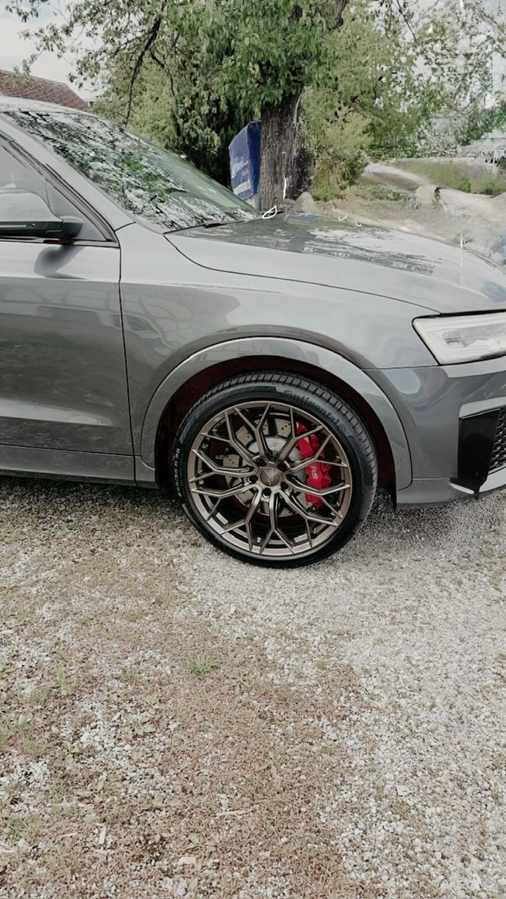 AUDI RS Q3 408PS 2.5 TFSI quattro S-tronic-image-2