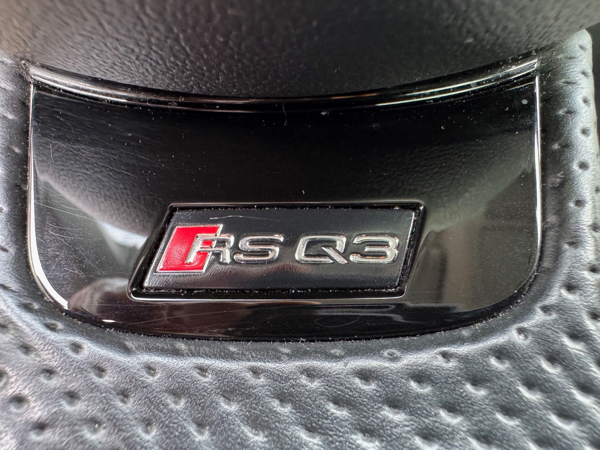 AUDI RS Q3 408PS 2.5 TFSI quattro S-tronic-image-21