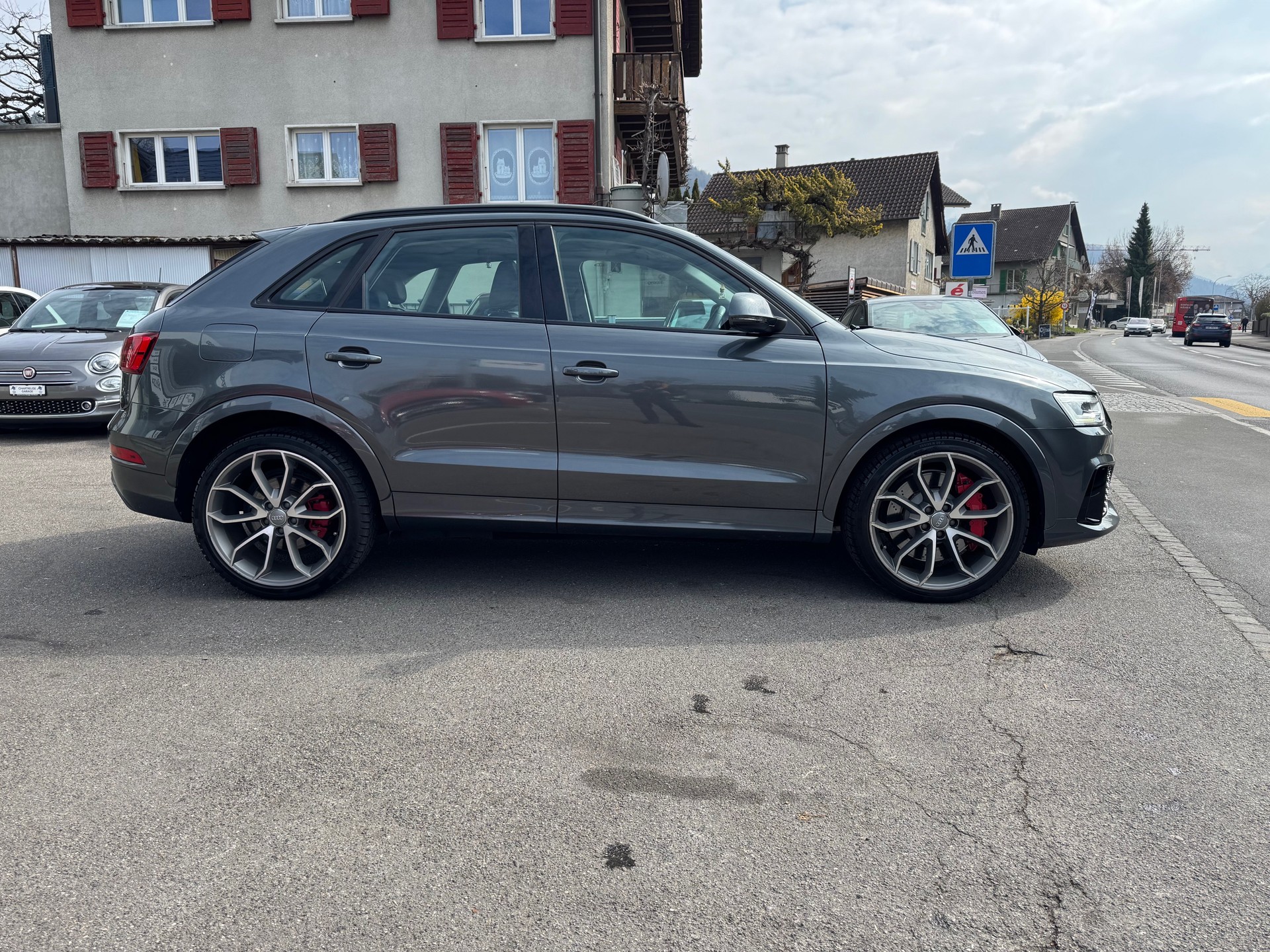 AUDI RS Q3 408PS 2.5 TFSI quattro S-tronic-image-5