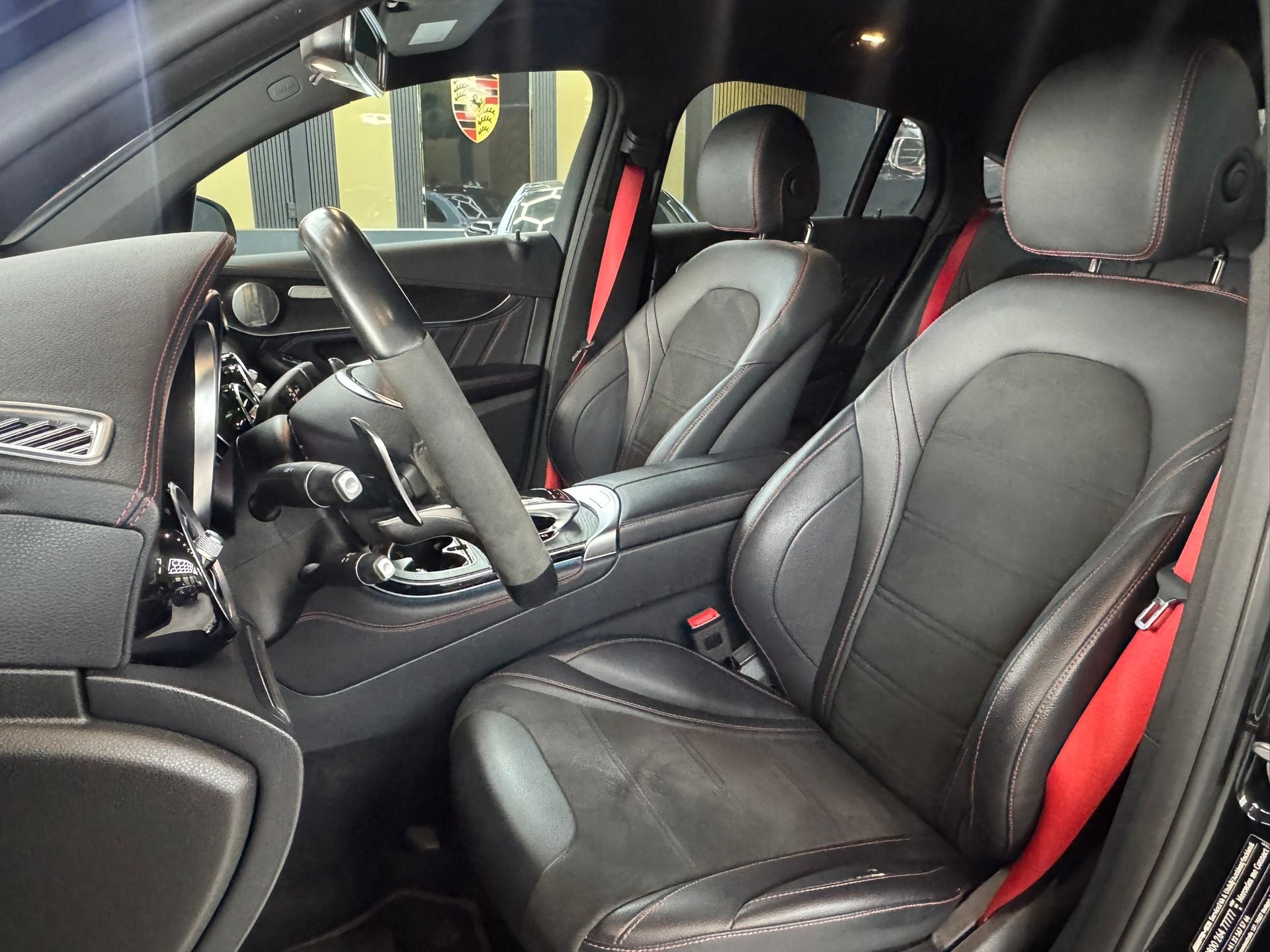 MERCEDES-BENZ GLC Coupé 43 AMG 4Matic 9G-Tronic-image-9
