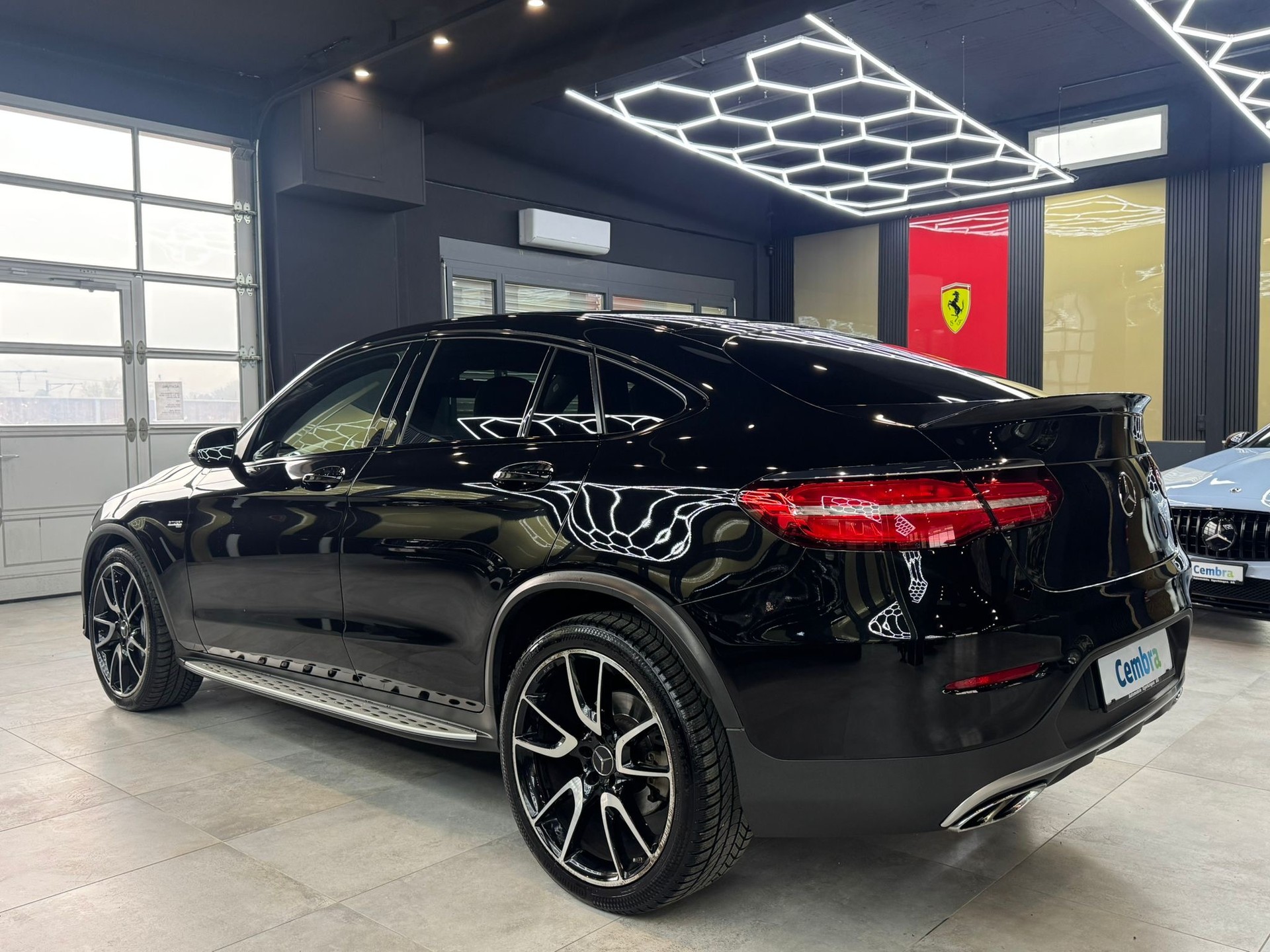 MERCEDES-BENZ GLC Coupé 43 AMG 4Matic 9G-Tronic-image-6