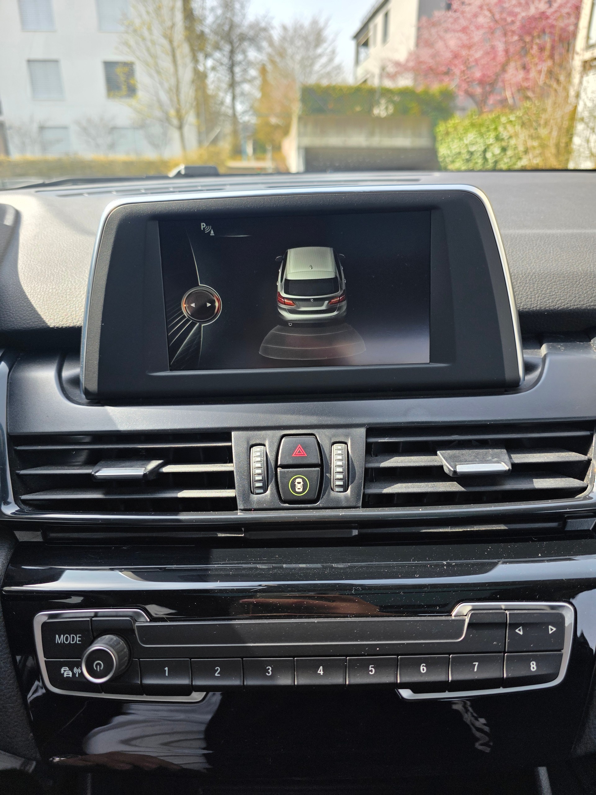 BMW 225xe iPerformance Active Tourer Steptronic-image-12