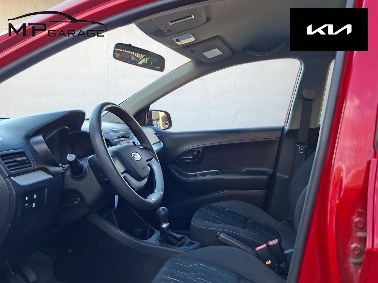 KIA Picanto 1.0 12V Trend-image-12