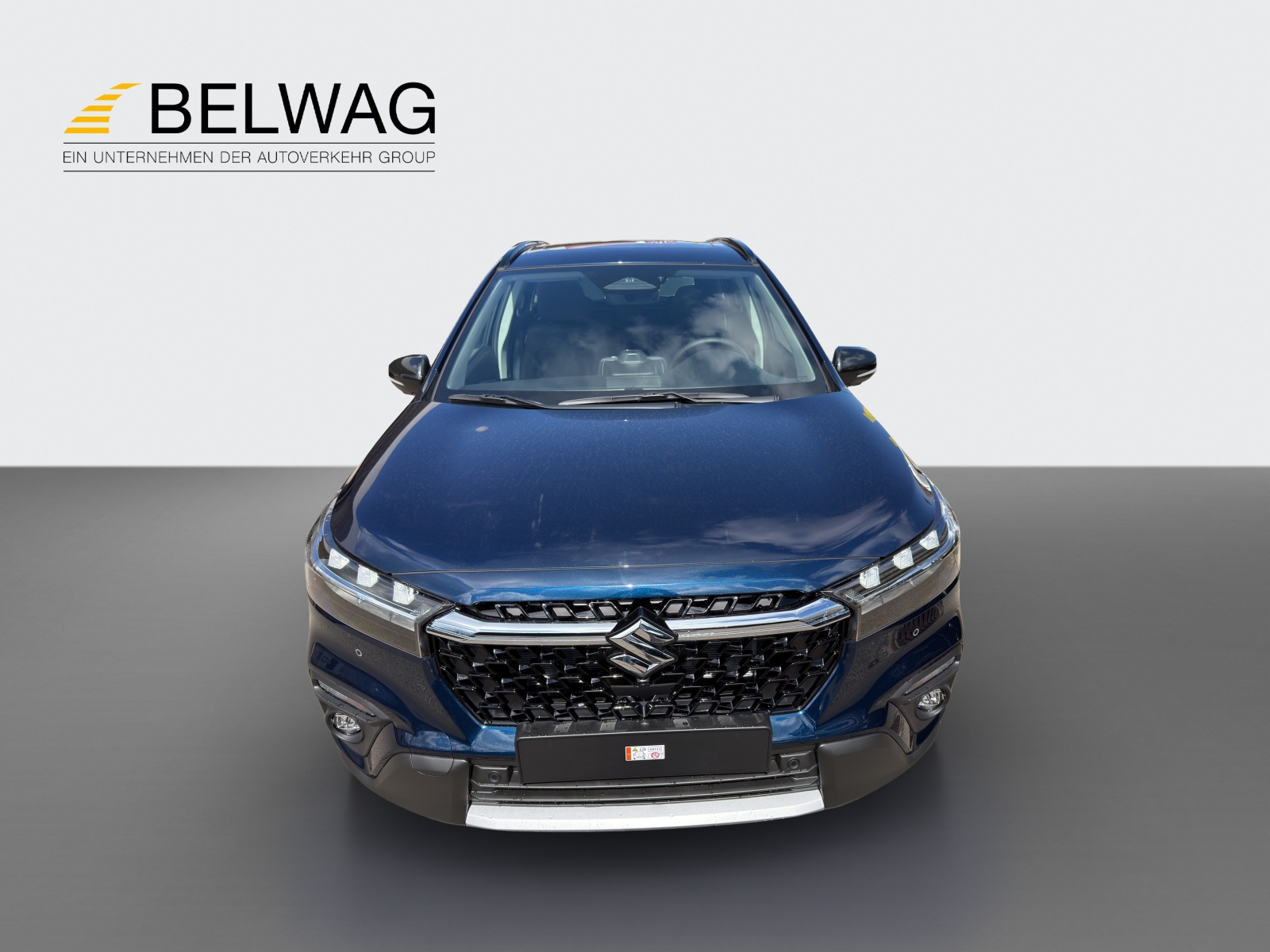 SUZUKI S-Cross 1.4T/110 Black Edition Top Hybrid 4x4-image-1