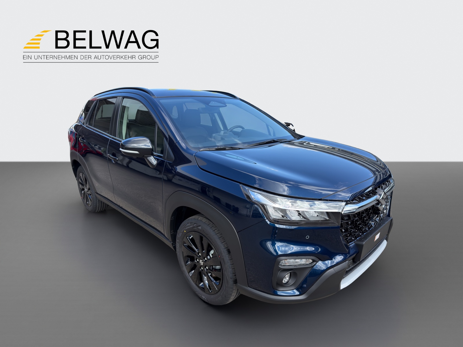 SUZUKI S-Cross 1.4T/110 Black Edition Top Hybrid 4x4-image-7