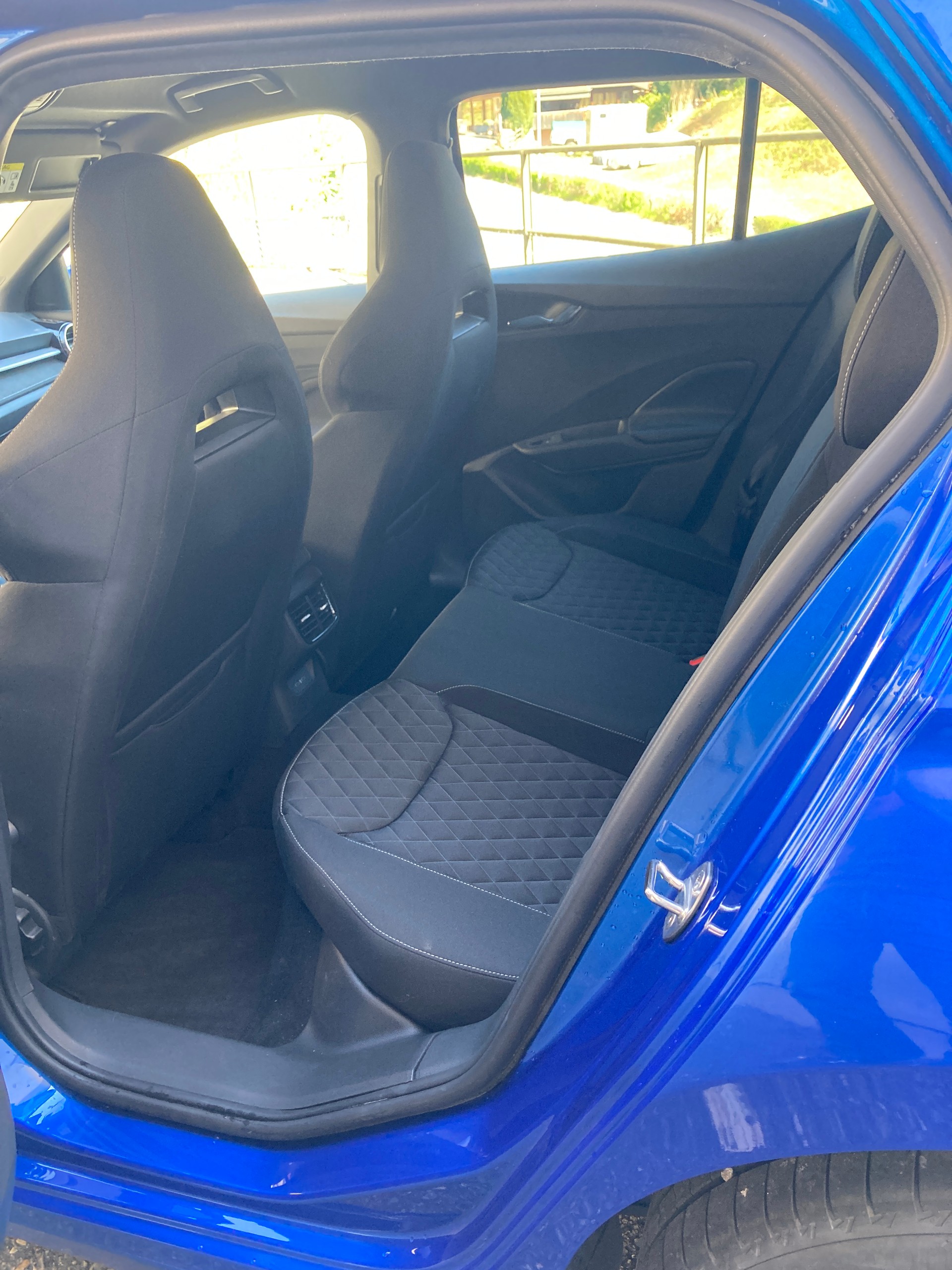 SKODA Fabia 1.5 TSI Dynamic DSG-image-5