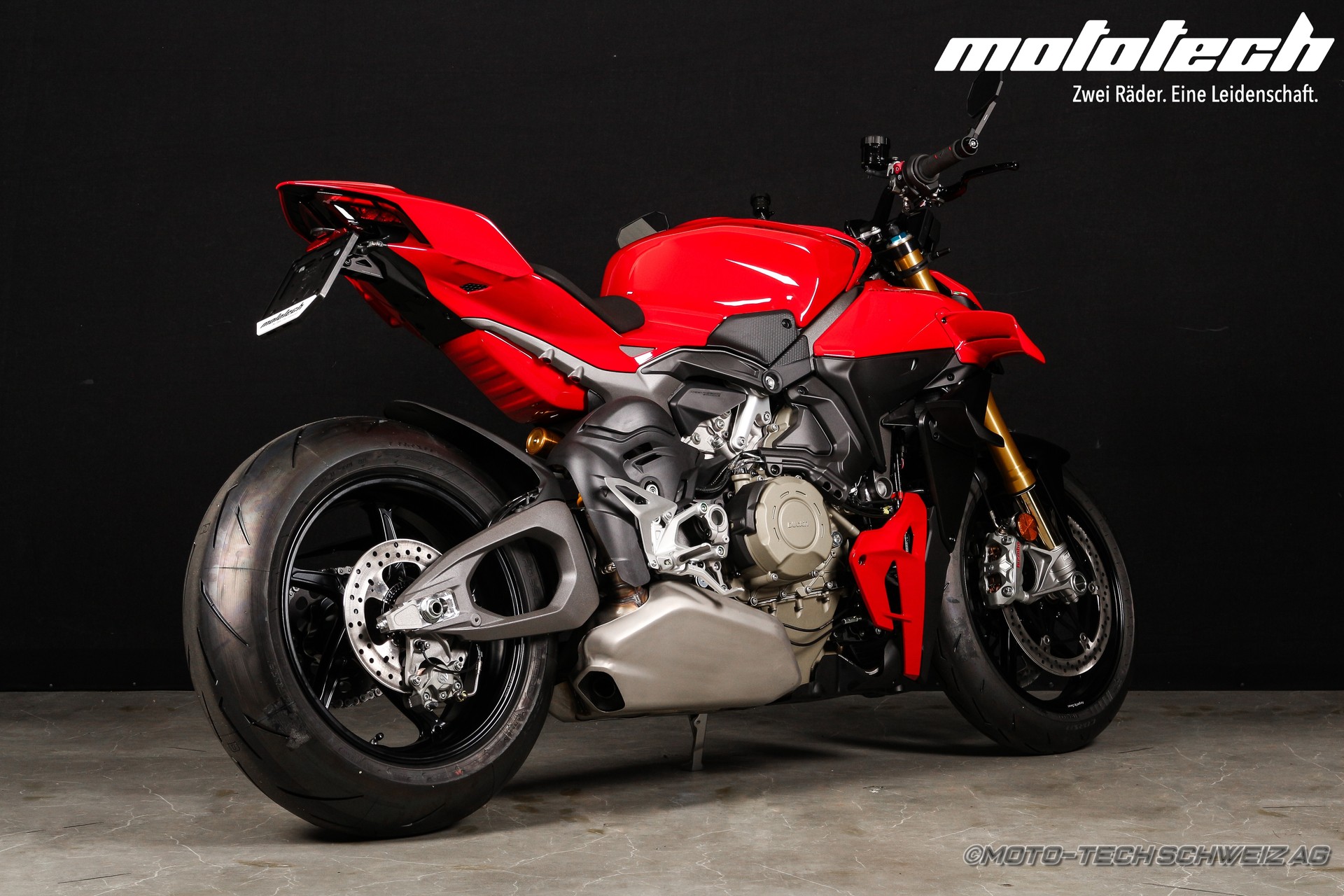 DUCATI Streetfighter V4 S STAGE 1 / 4 JAHRE GARANTIE-showroom-element-2