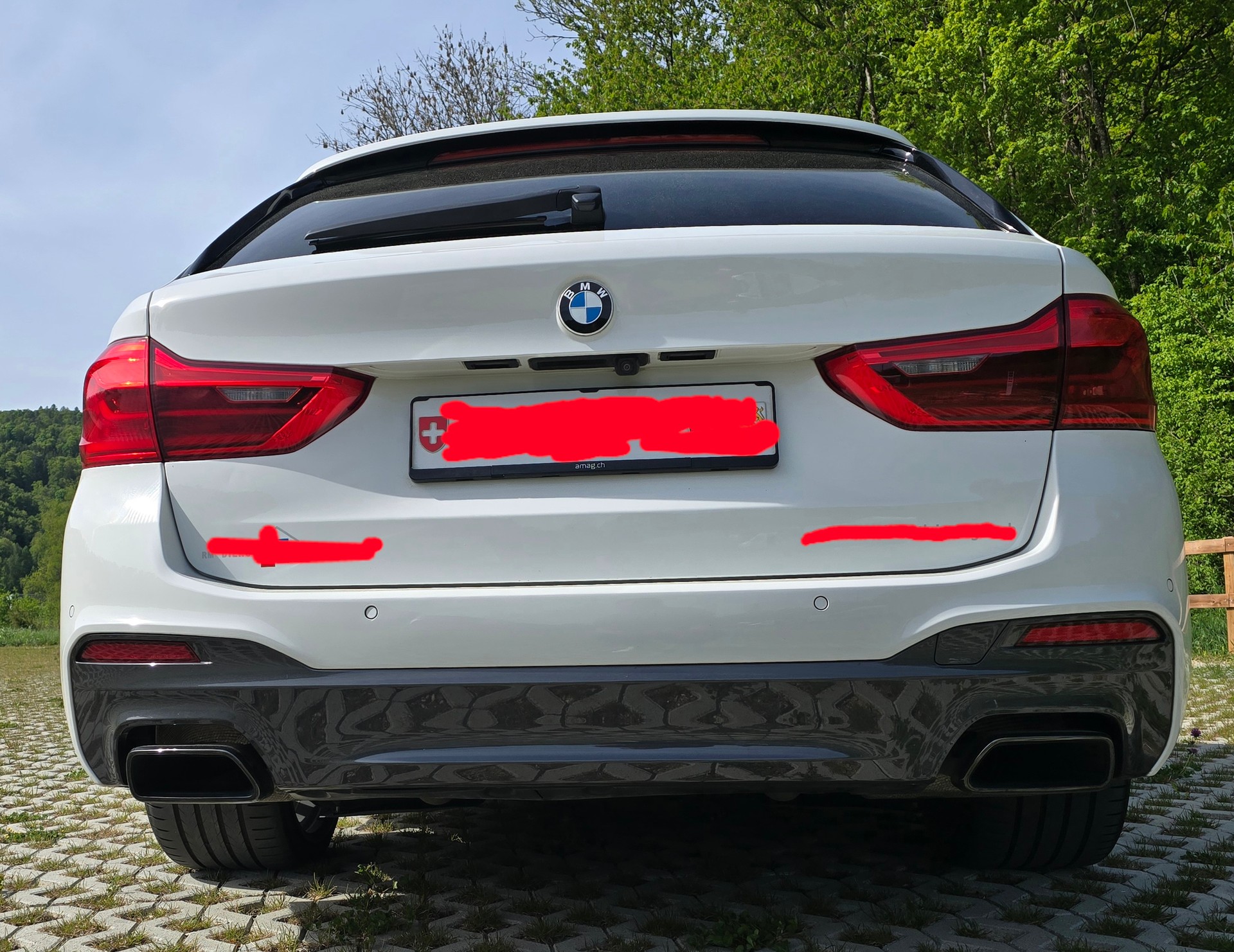 BMW M550d xDrive SAG-image-3