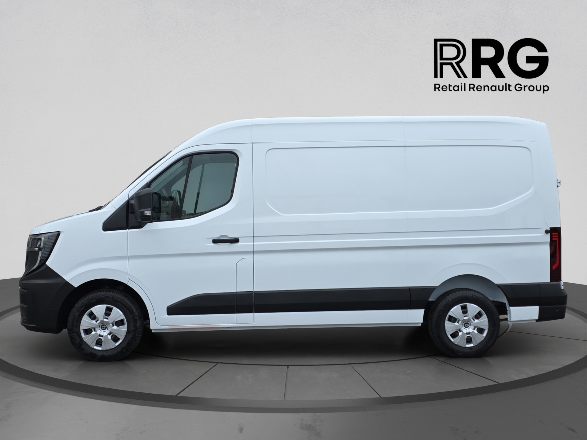 RENAULT Master T35 2.0 Blue dCi 150 L2H2 Automat-image-5