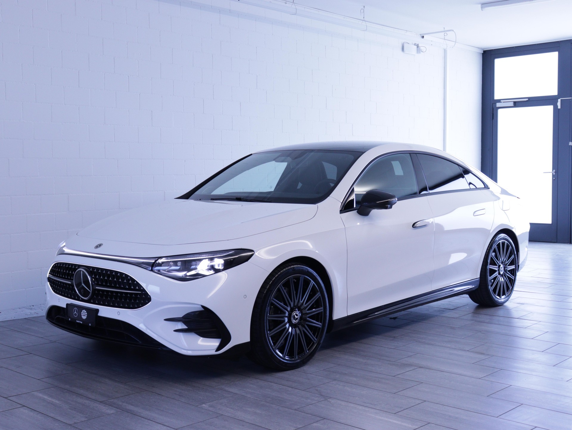 MERCEDES-BENZ CLA 220 AMG Line 4matic-image-0