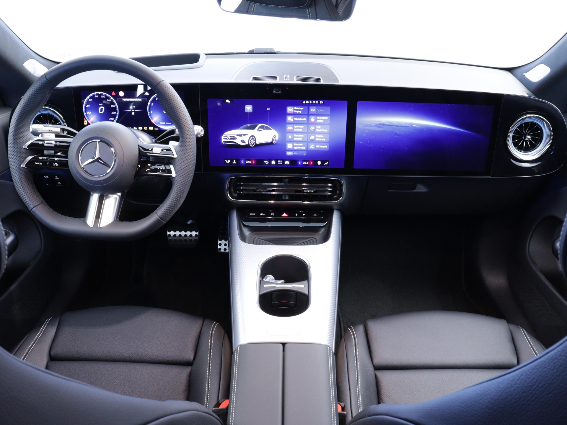 MERCEDES-BENZ CLA 220 AMG Line 4matic-image-4