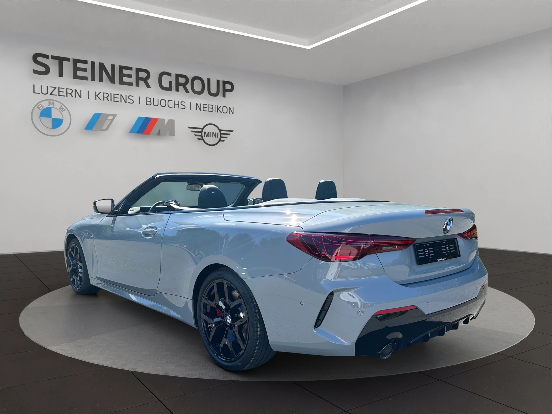 BMW 420i Cabriolet M Sport Pro Steptronic-image-5