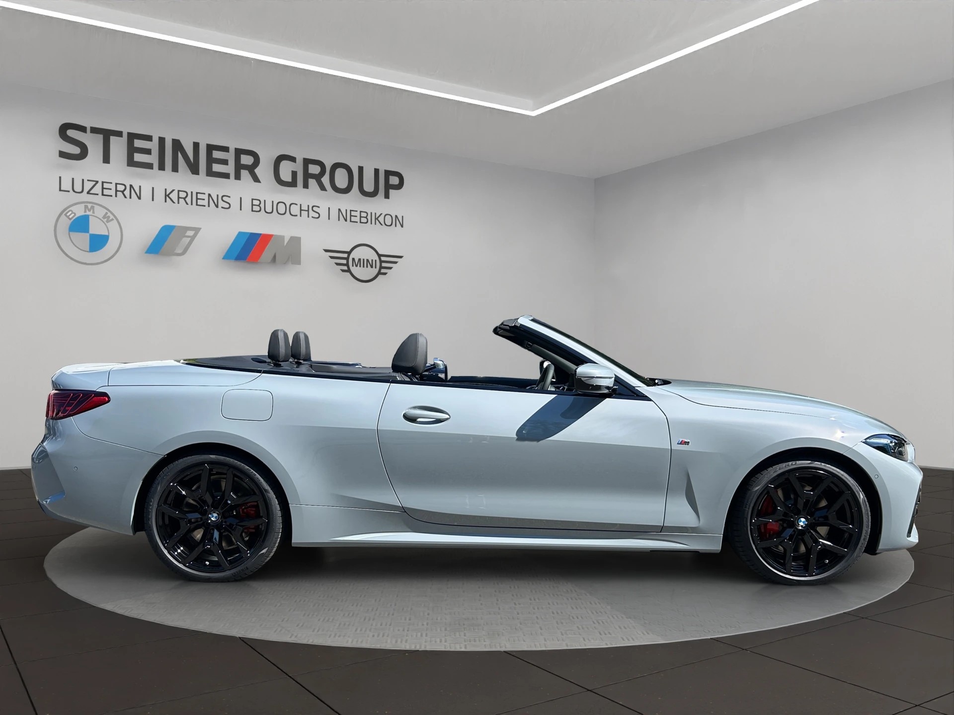 BMW 420i Cabriolet M Sport Pro Steptronic-image-4