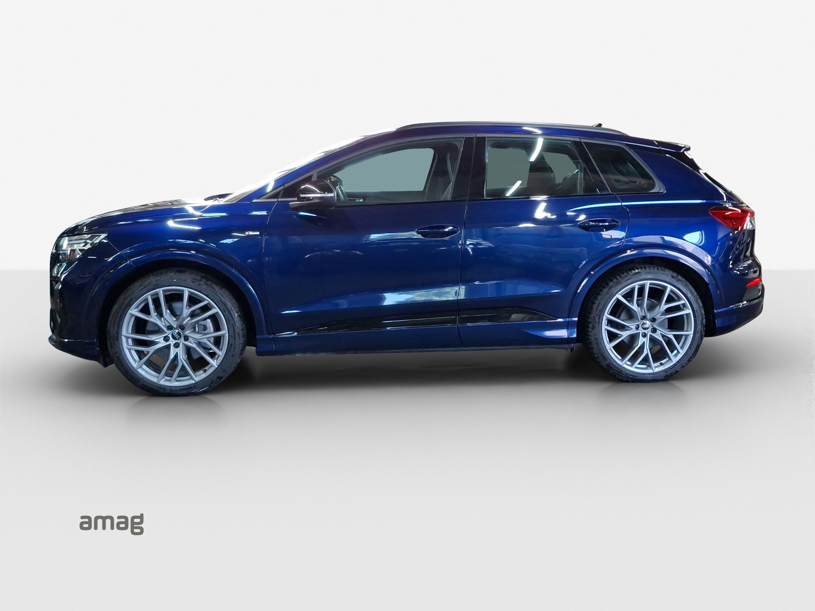AUDI Q4 e-tron 50 quattro-image-1