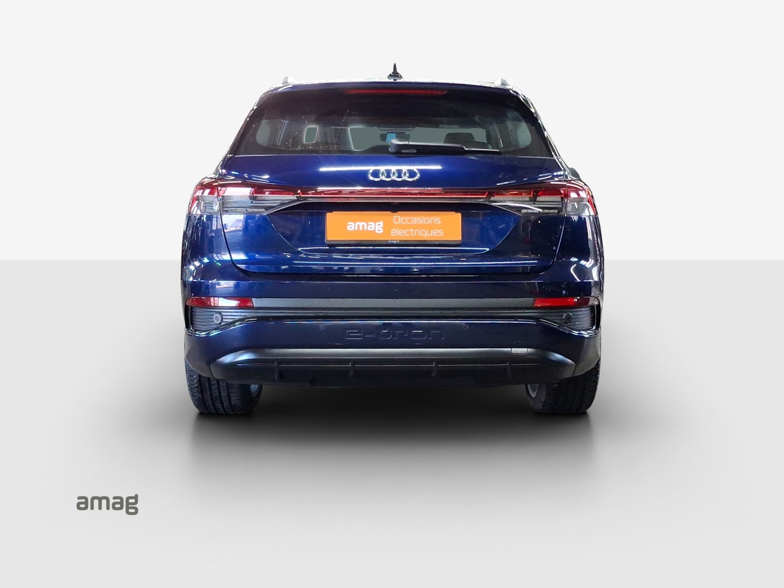 AUDI Q4 e-tron 50 quattro-image-4