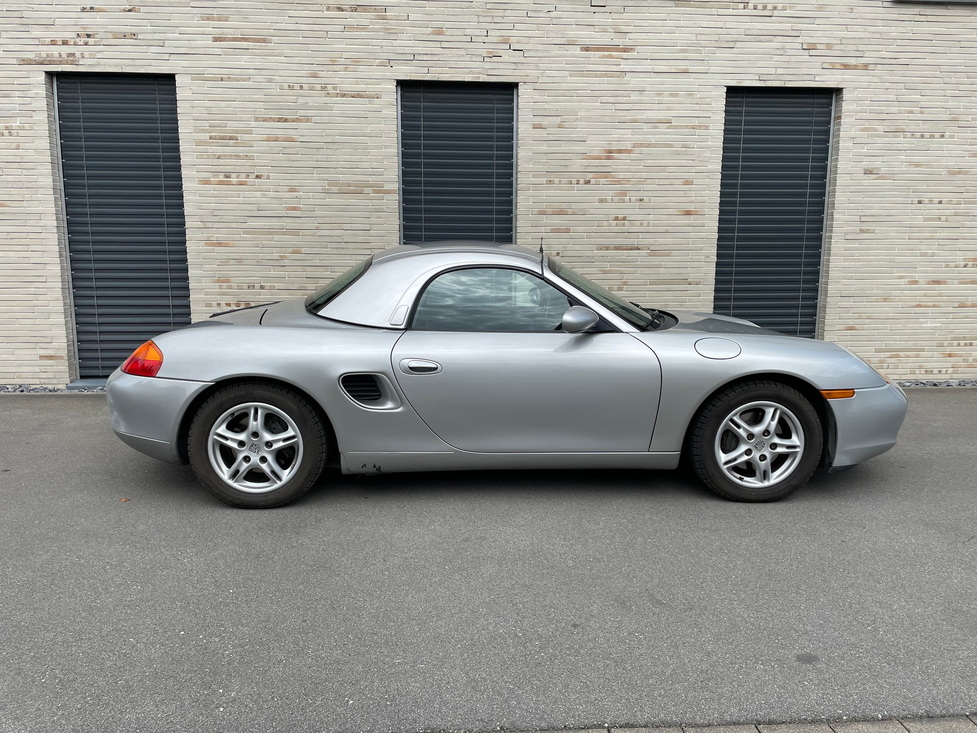 PORSCHE Boxster 2.5-image-12