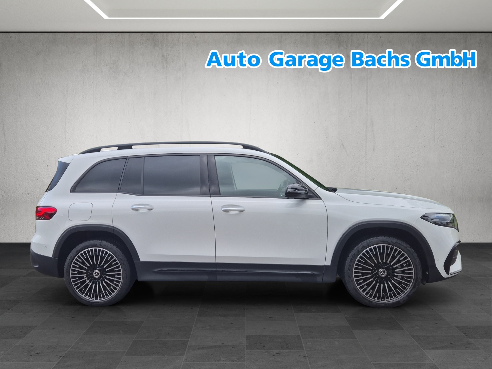 MERCEDES-BENZ EQB 350 4Matic-image-5
