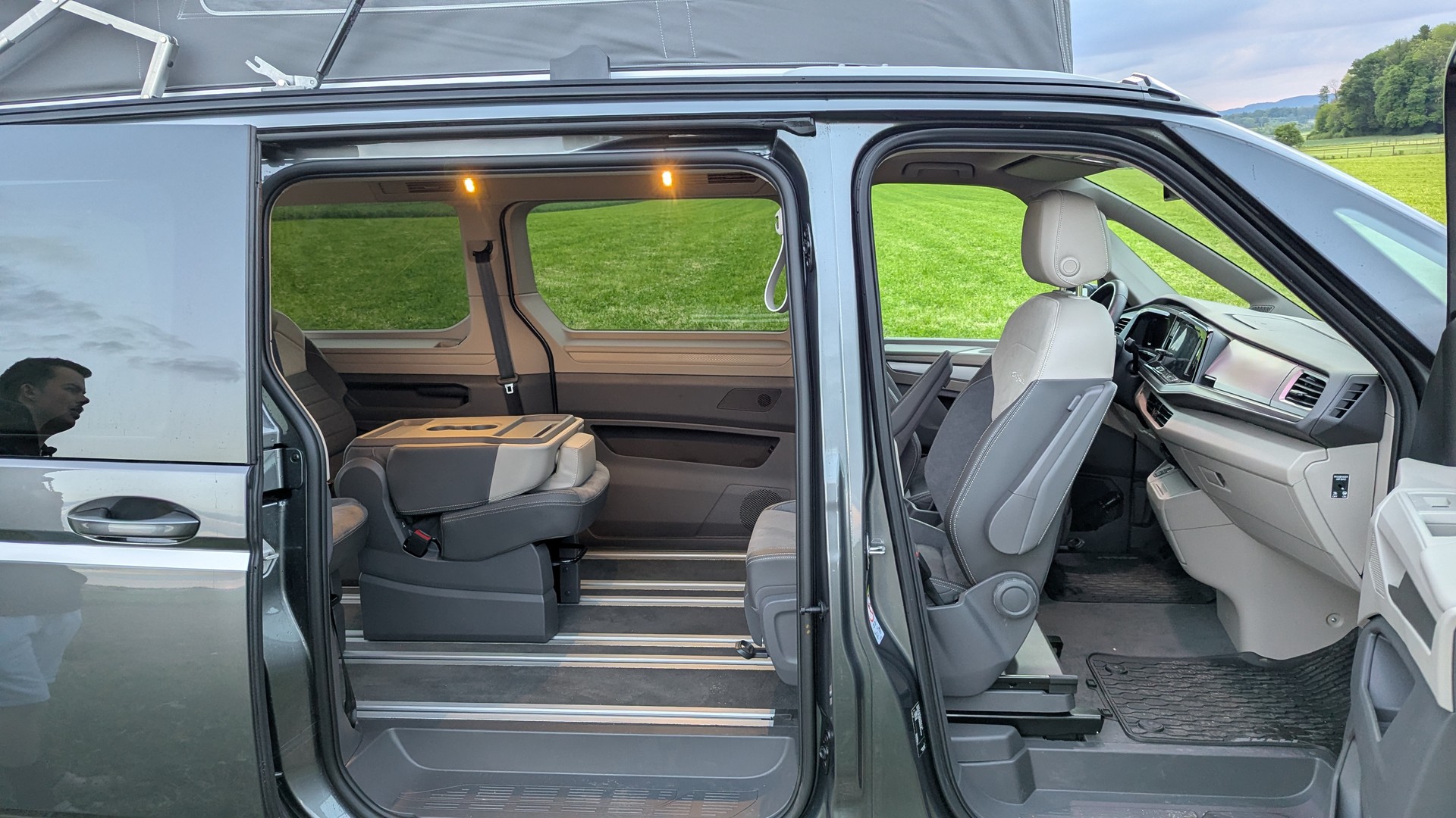 VW 1.5 TSI eHybrid Beach DSG-image-4