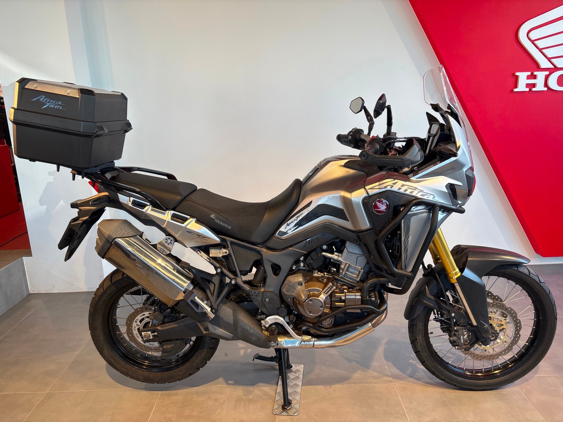 HONDA CRF 1000AD DTC Africa Twin-showroom-element-1