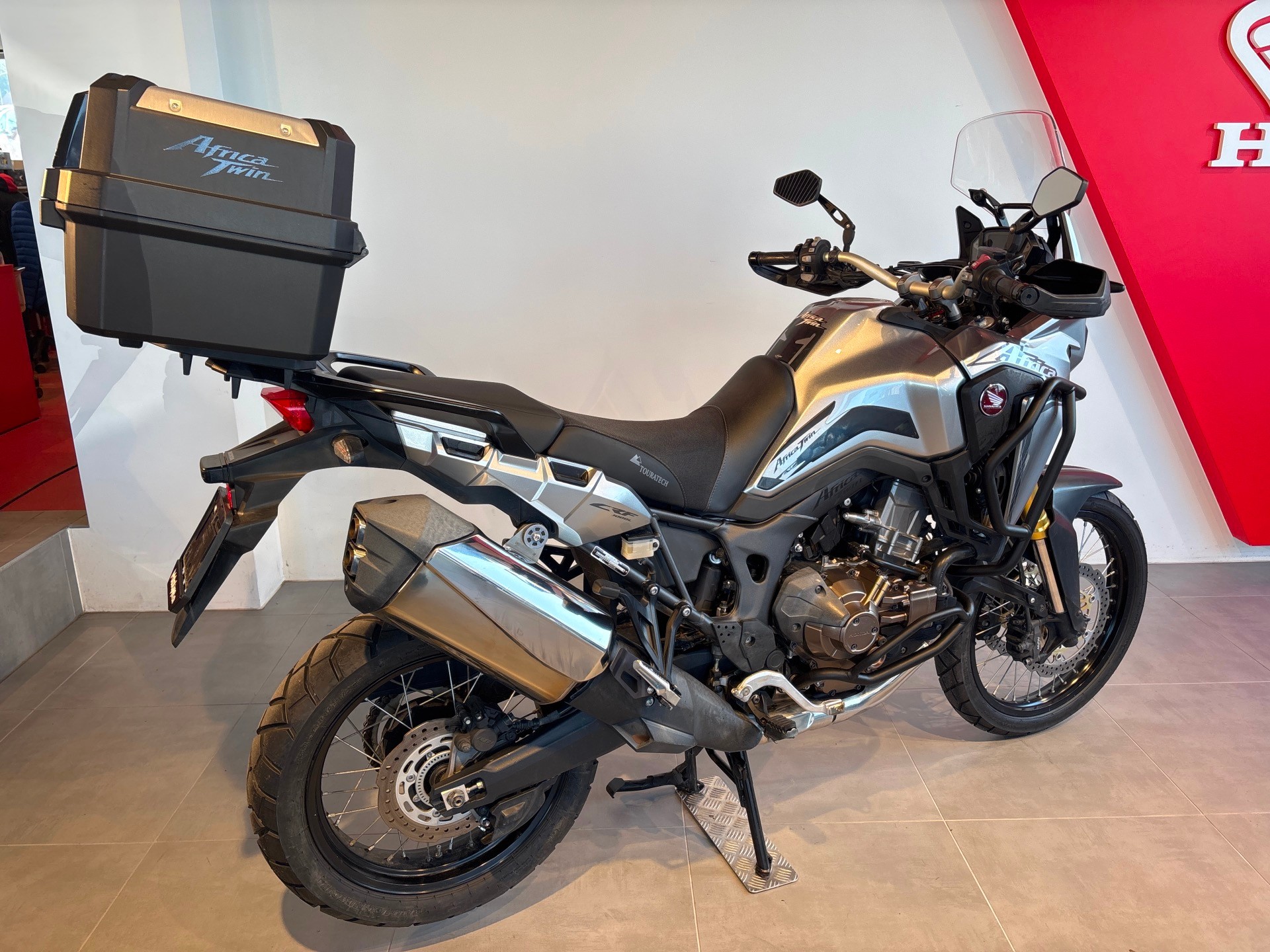 HONDA CRF 1000AD DTC Africa Twin-showroom-element-2