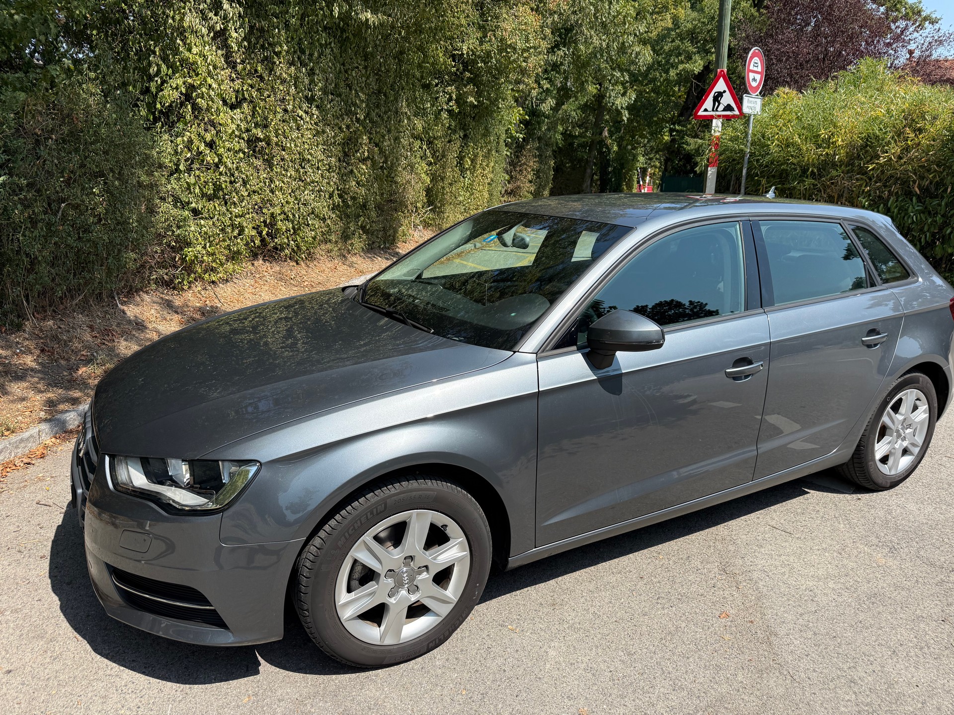 AUDI 1.4 T FSI ultra Attract. S-Tr-image-2