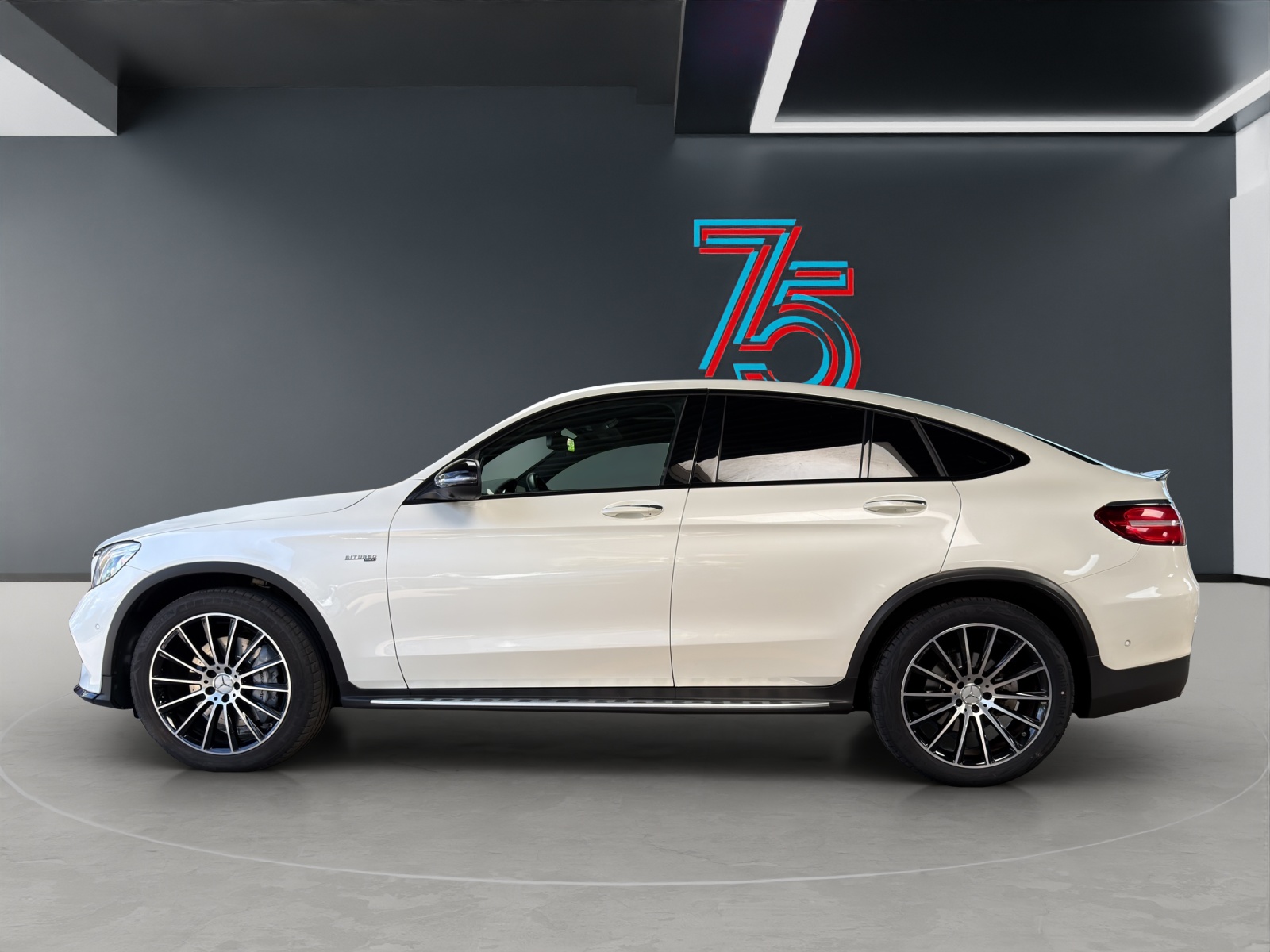MERCEDES-BENZ GLC Coupé 43 AMG 4Matic 9G-Tronic-image-7