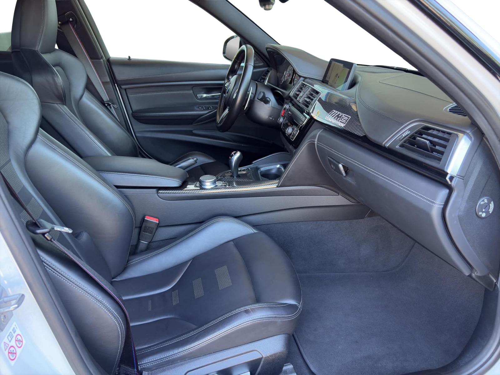 BMW M3 Competition LCI-2-image-20