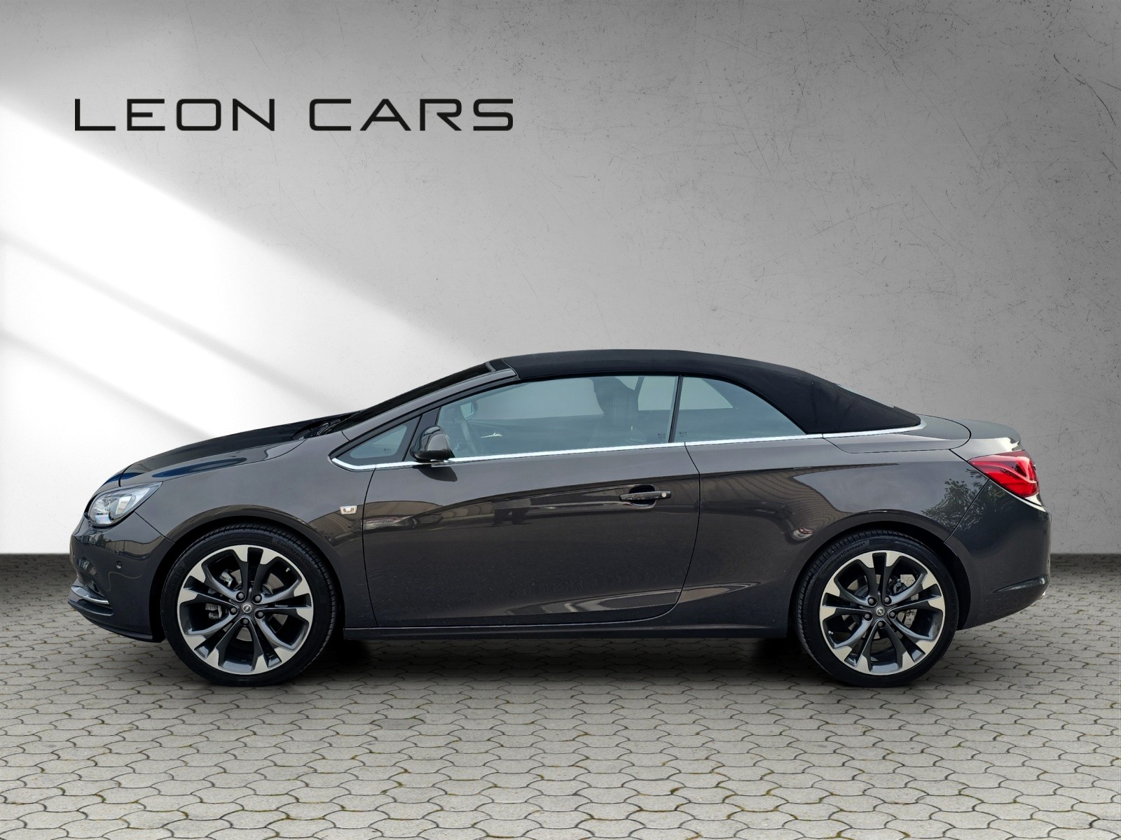 OPEL Cascada 1.6i 16V Cosmo nur 17`100 km-image-7