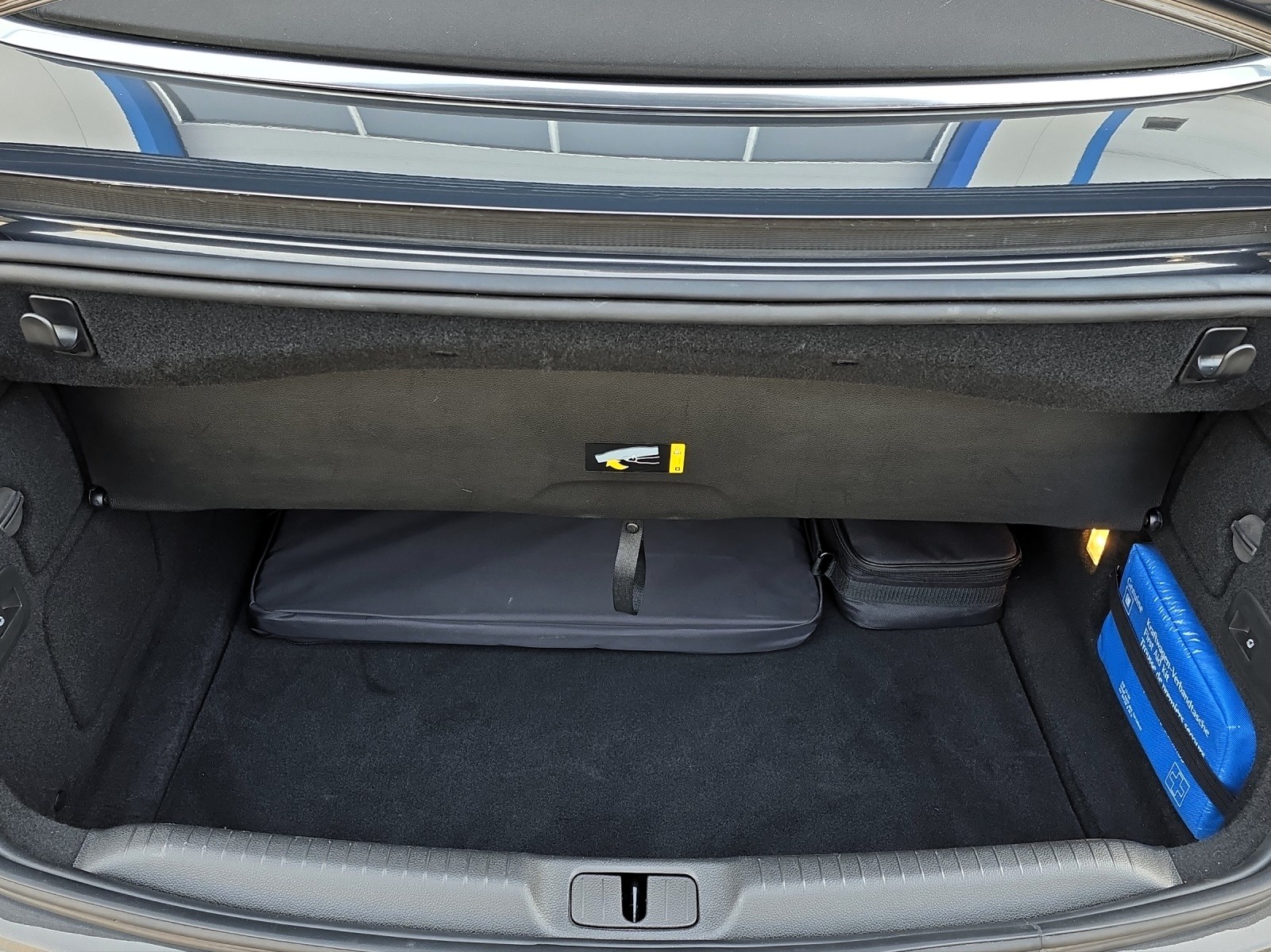 OPEL Cascada 1.6i 16V Cosmo nur 17`100 km-image-16