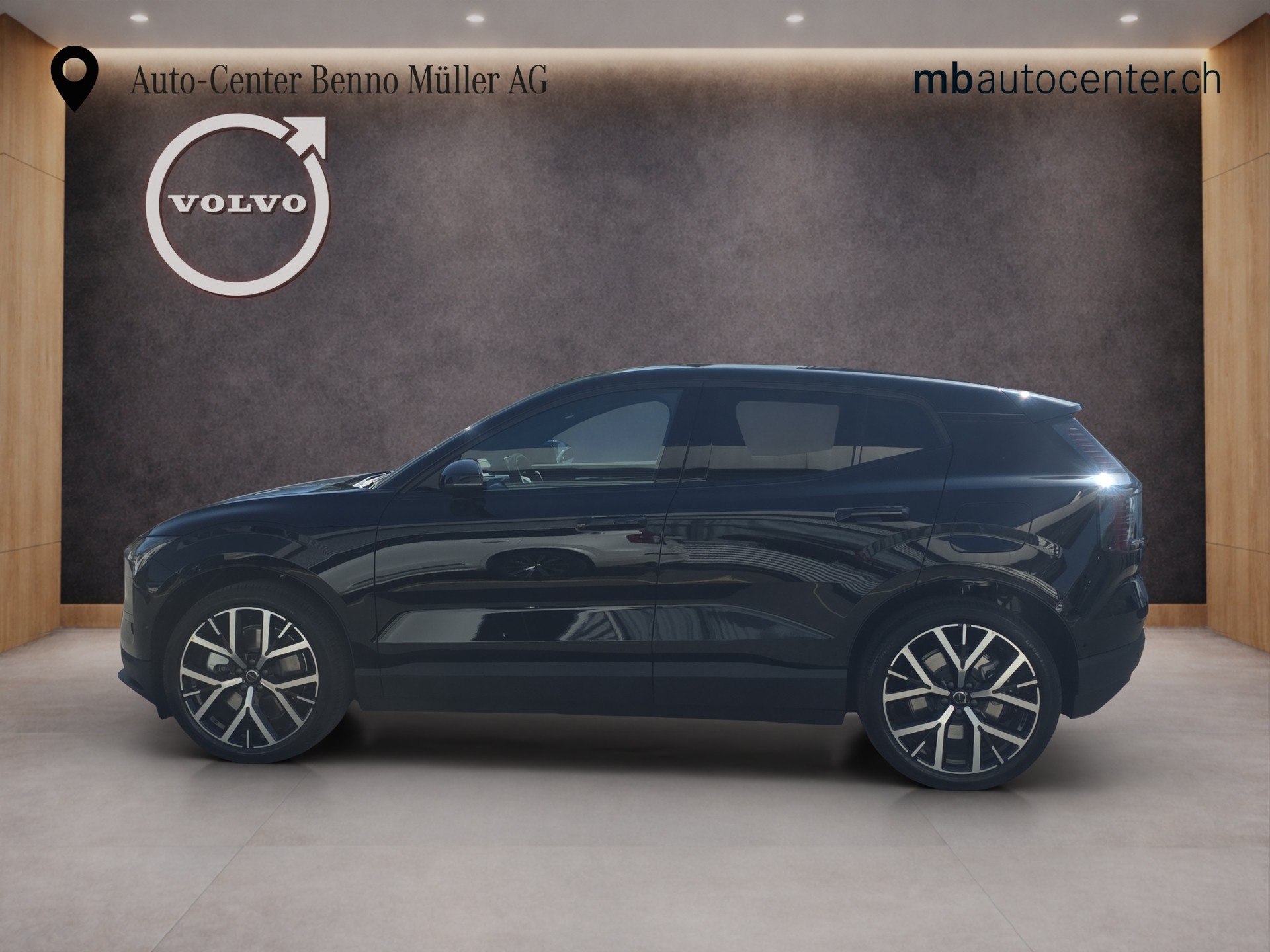 VOLVO EX30 E60 Twin Ultra Performance Sw. Black Ed. AWD-image-1