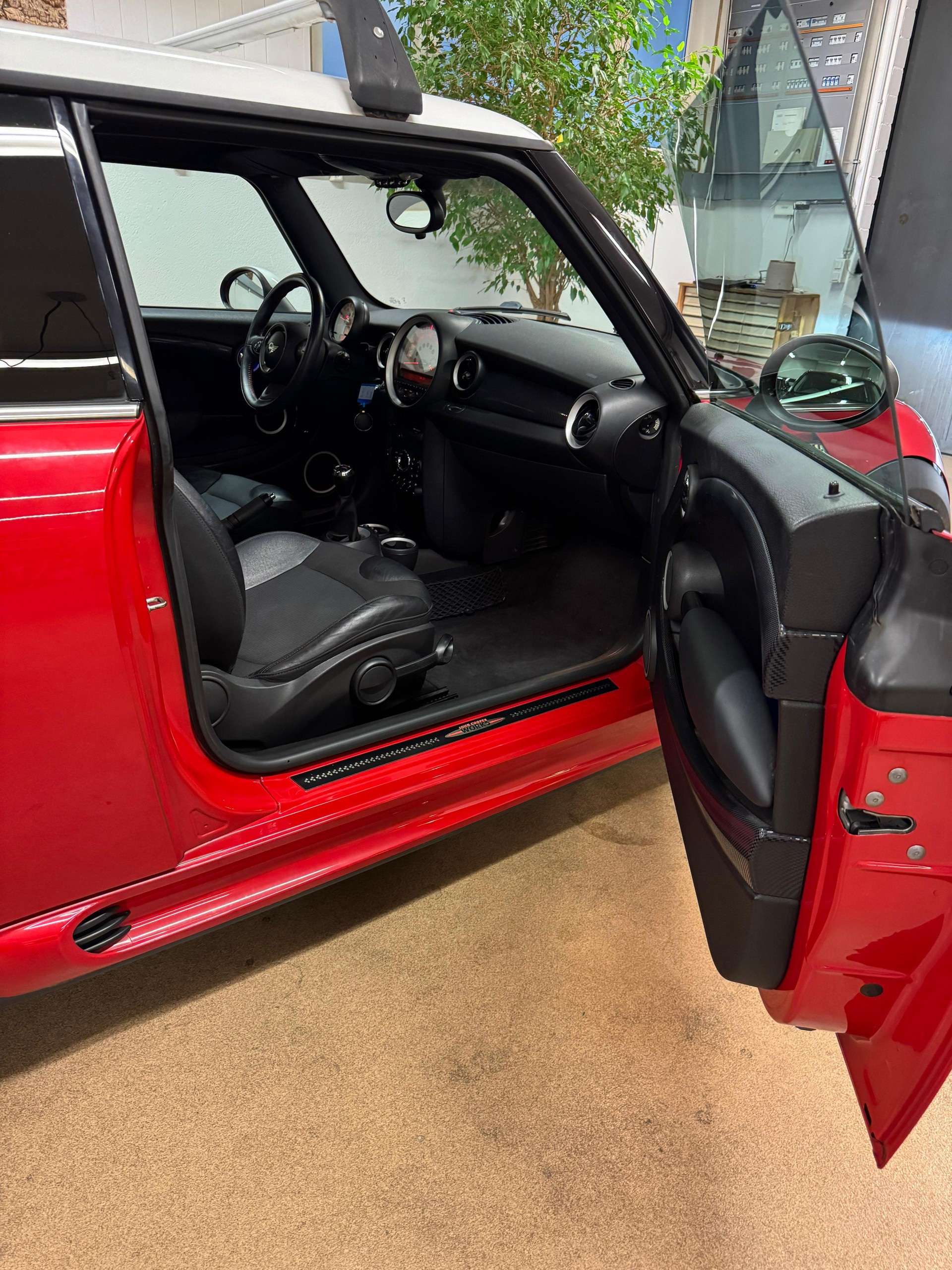 MINI Cooper SD-image-8