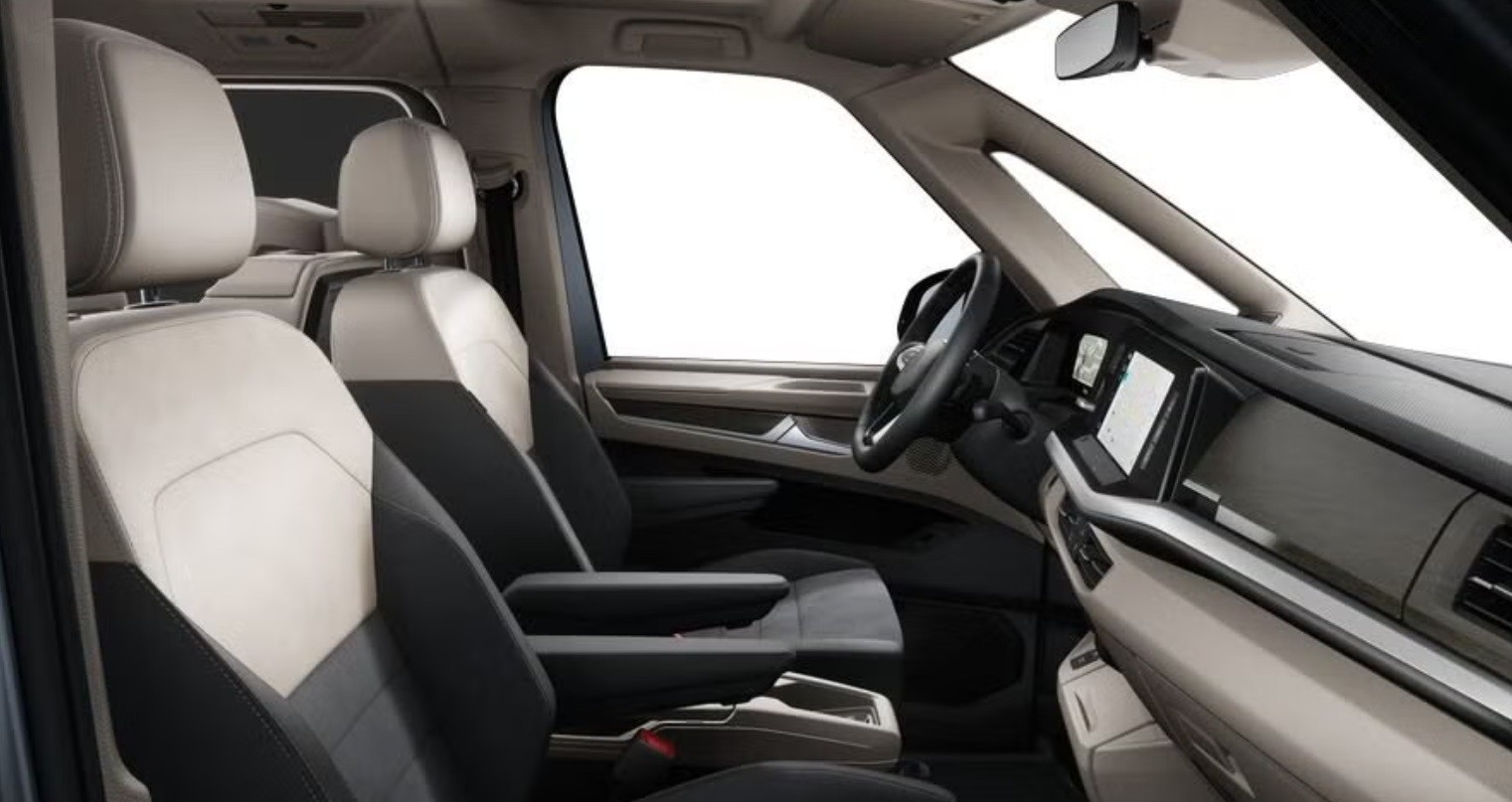 VW Multivan 1.5 eHybrid Style Lang DSG 4Motion-image-1