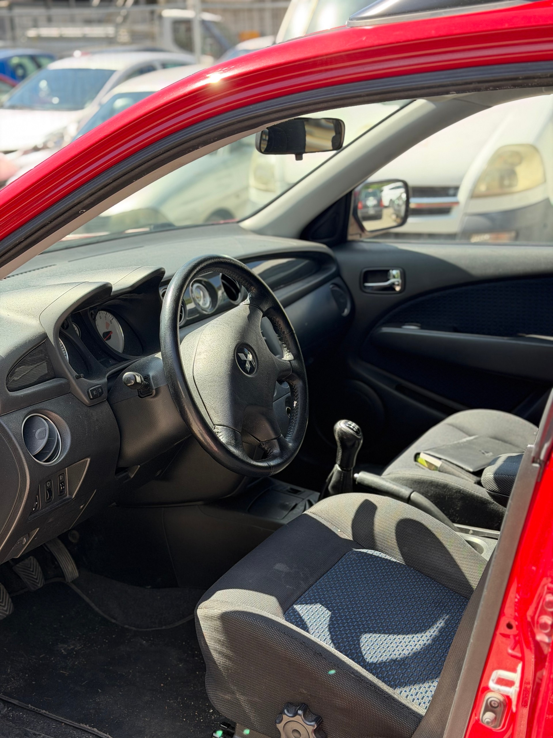 MITSUBISHI Outlander 2.0 16V Invite-image-9