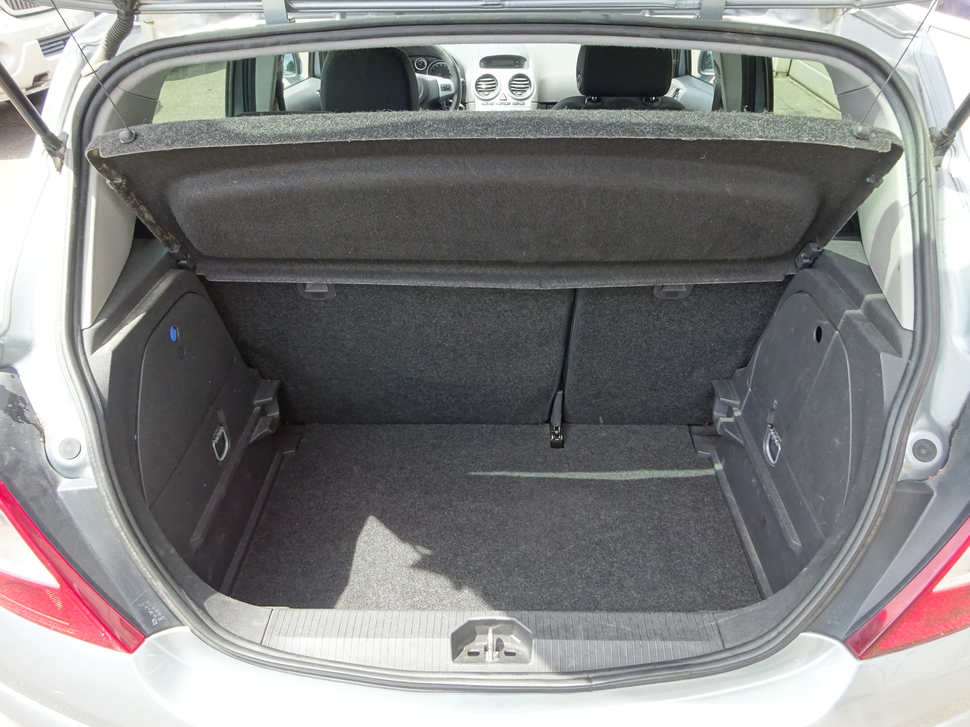 OPEL Corsa 1.4 TP Enjoy-image-10