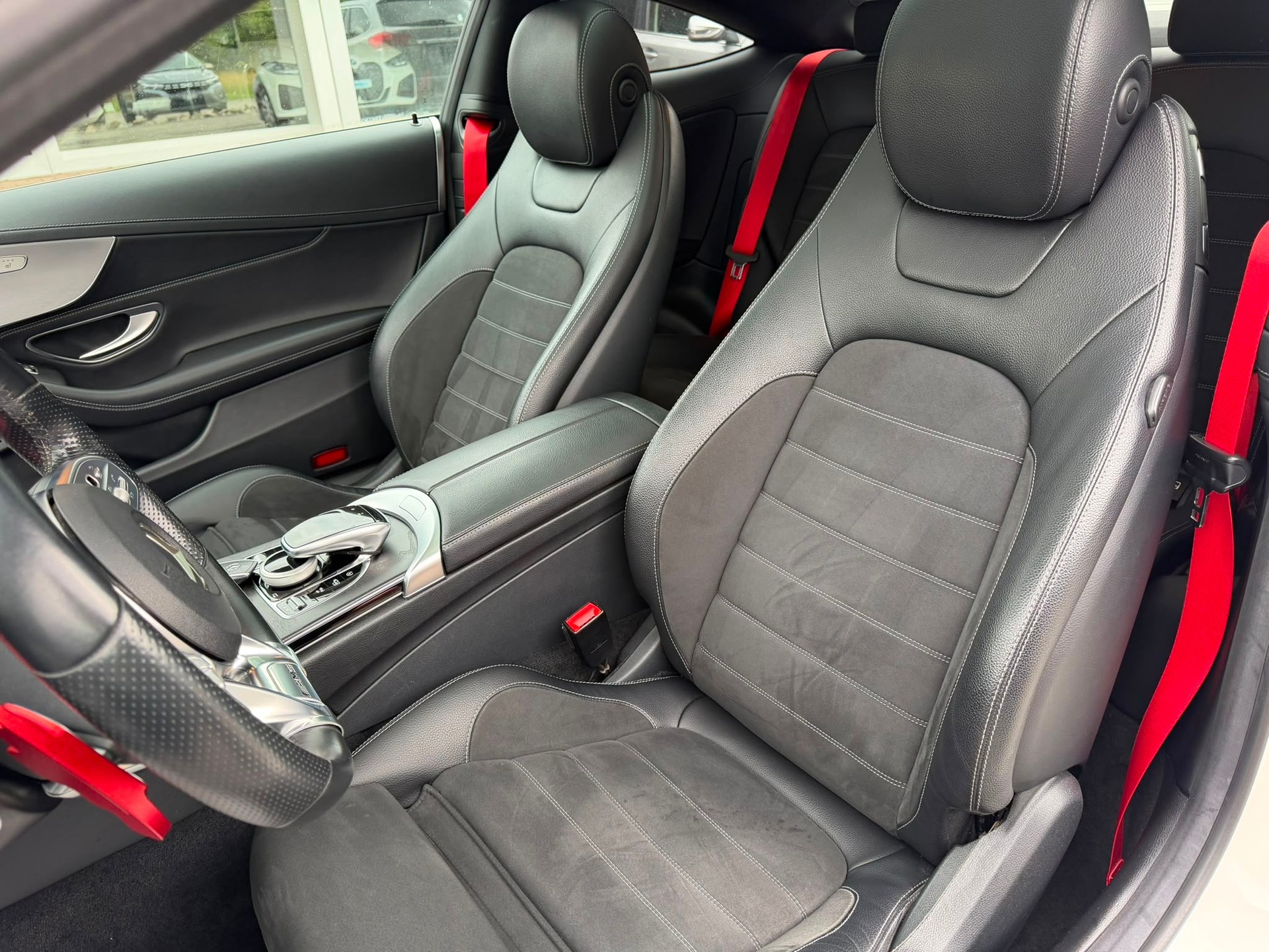 MERCEDES-BENZ C 400 Coupé 4Matic AMG Line 9G-tronic-image-7