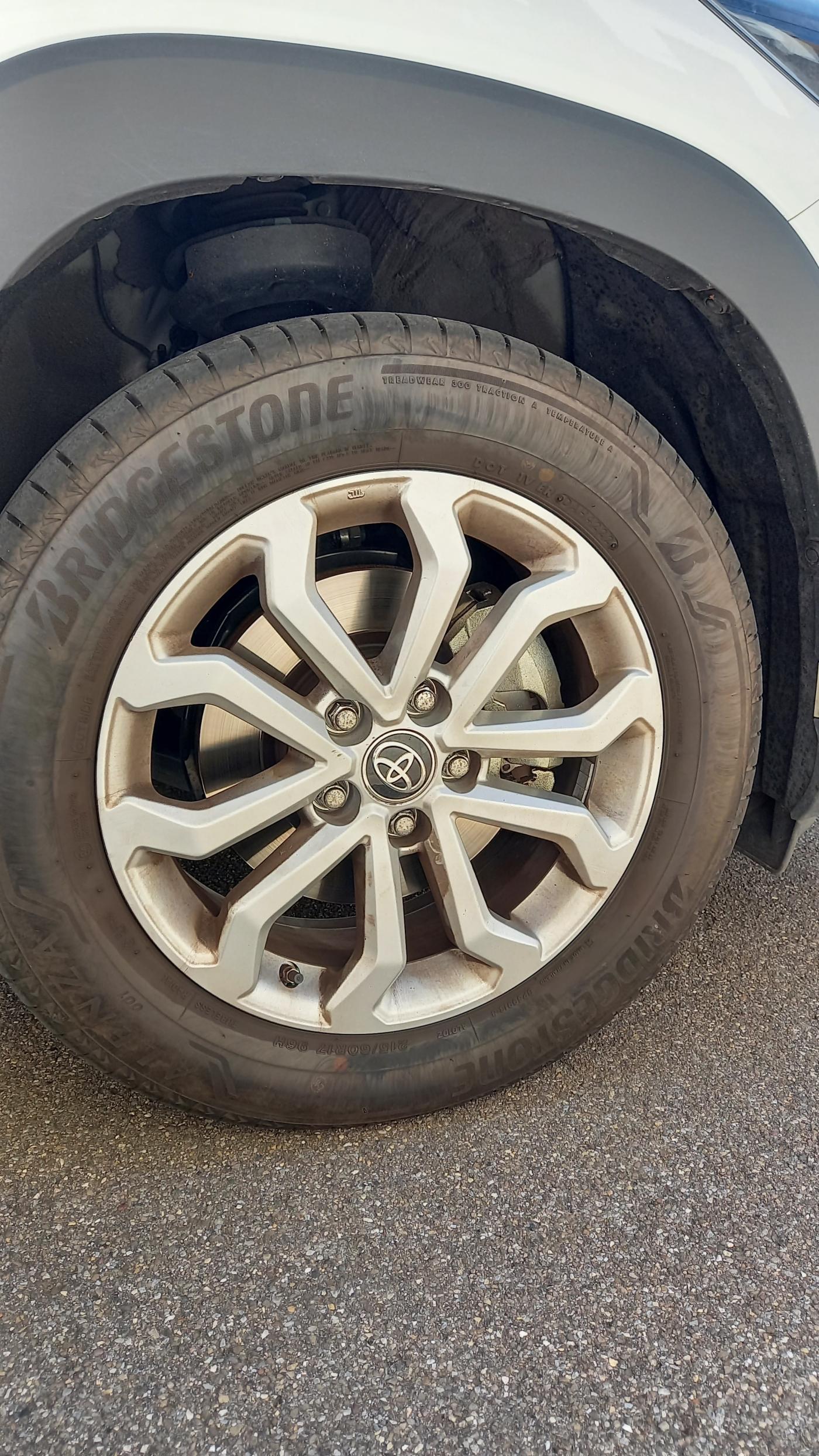 TOYOTA Corolla Cross 2.0 4WD Comfort e-CVT-image-9