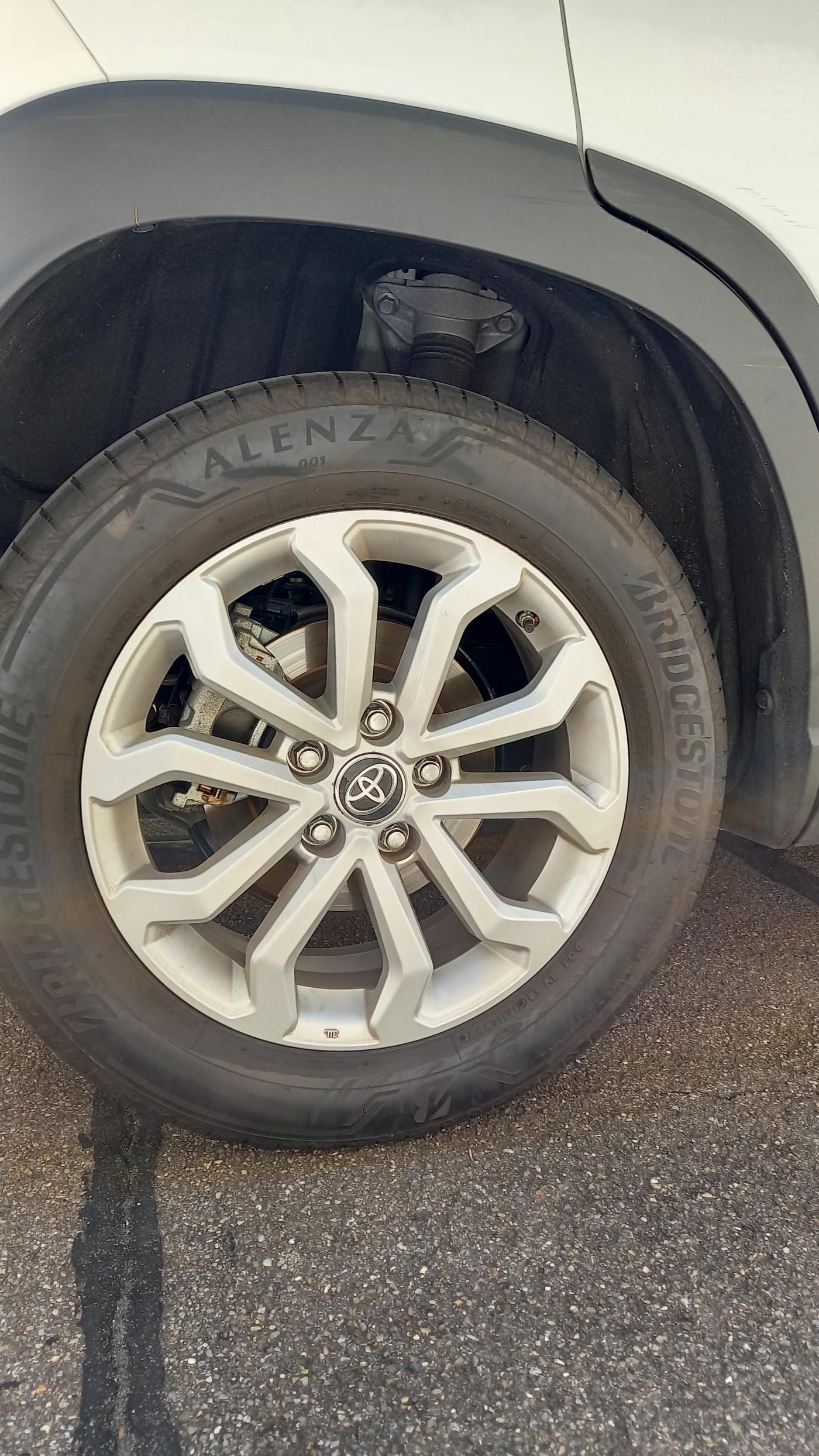 TOYOTA Corolla Cross 2.0 4WD Comfort e-CVT-image-11