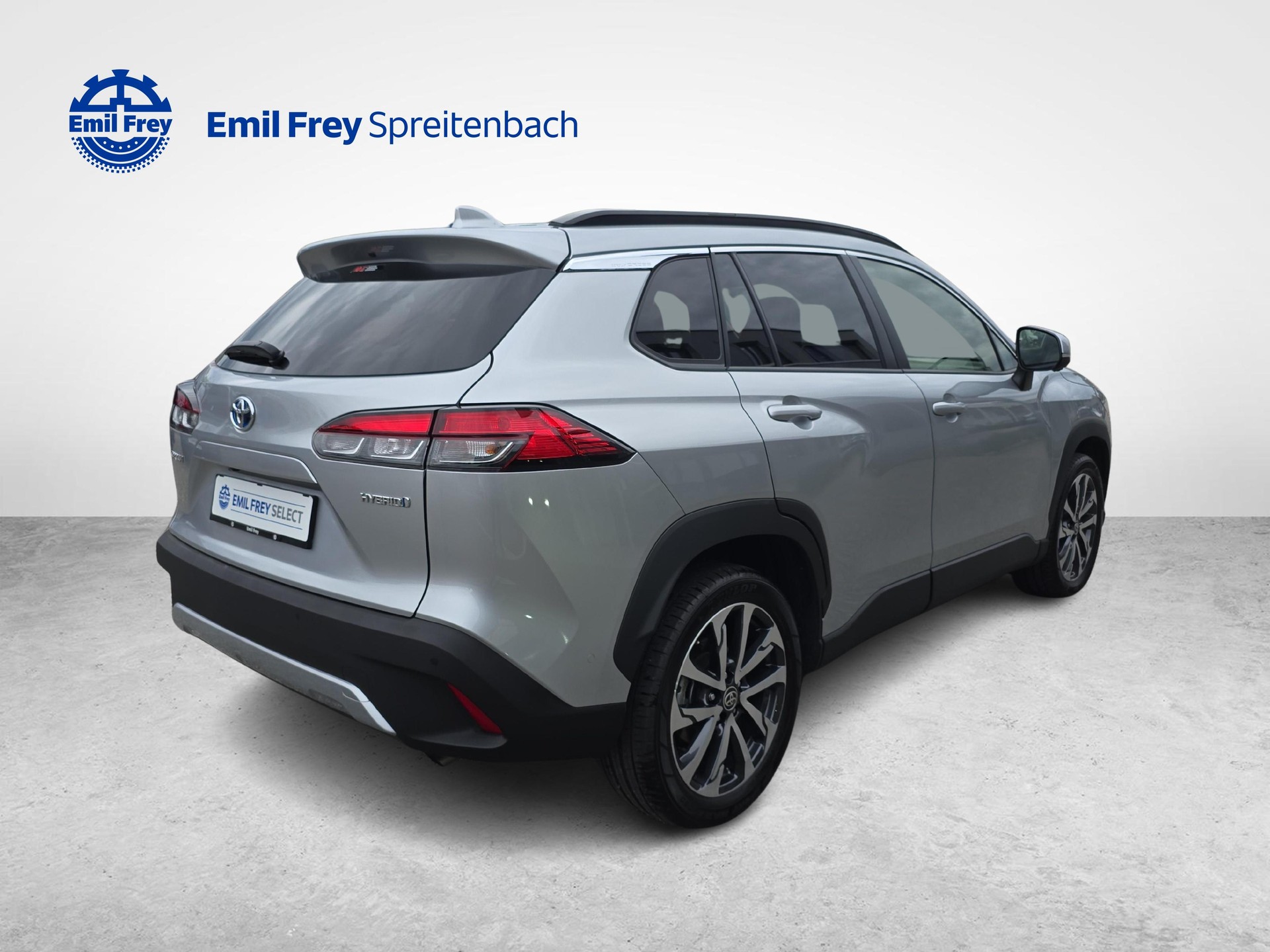TOYOTA Corolla Cross 2.0 HSD Premium AWD-i / ab 3,99% Leasing bei Abschluss einer Protect Autoversicherung-image-4