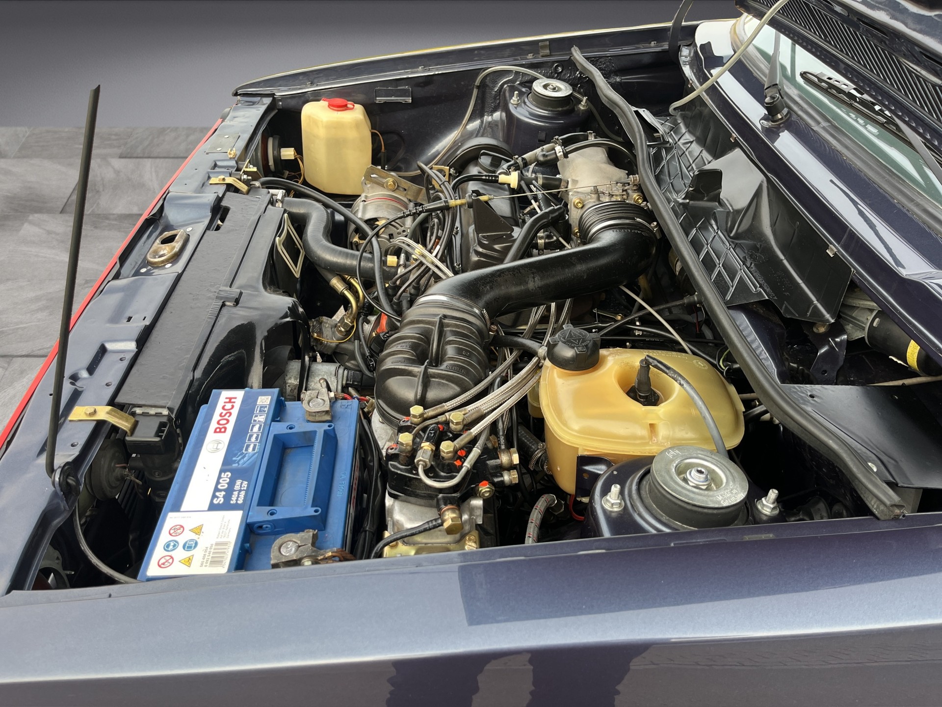 VW Golf 1800 GTI "Trophy" Orginal, Top Fahrzeug!!-image-16