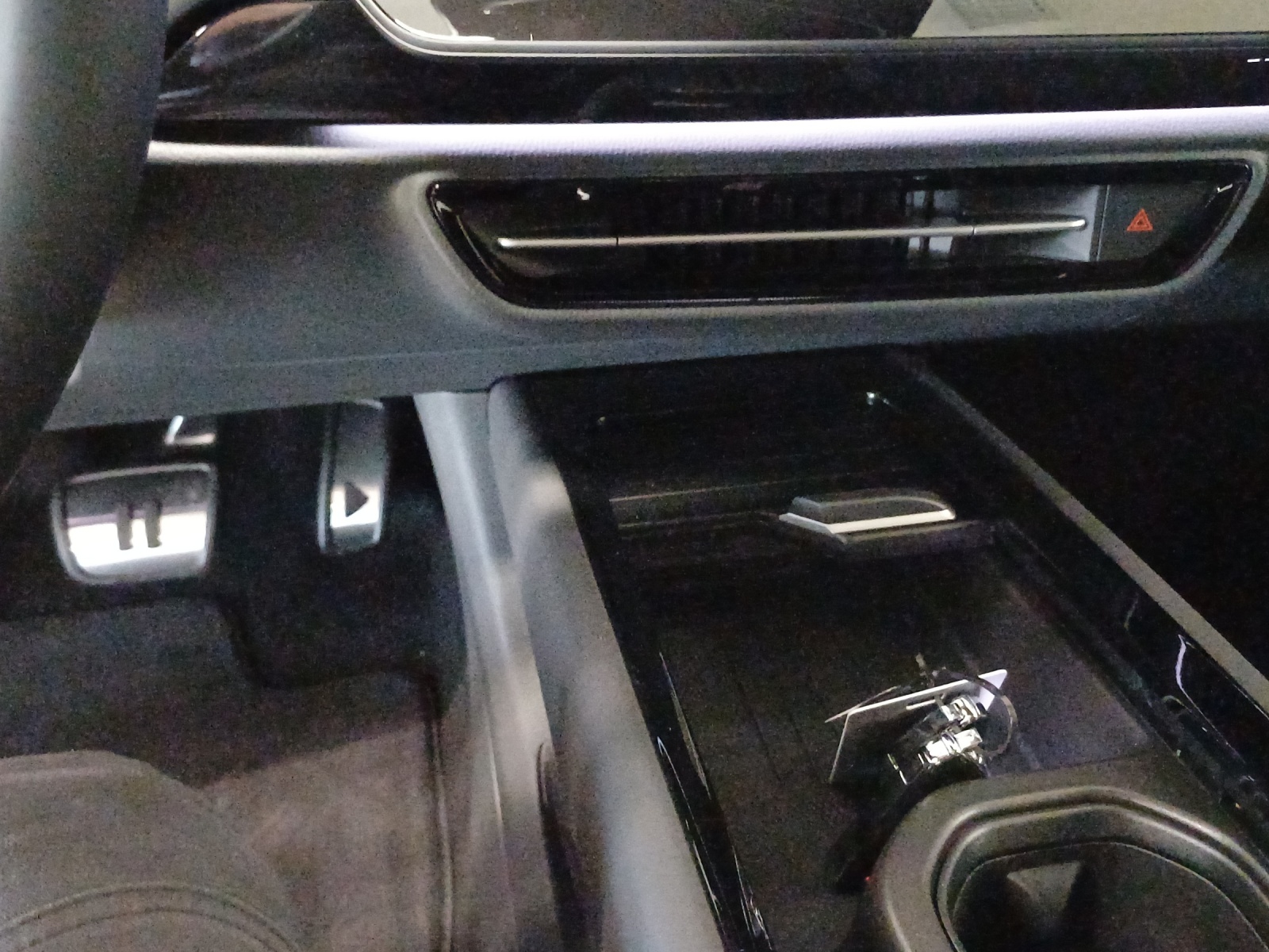 VW ID.7 Tourer GTX 86 kWh GTX 4 Motion-image-10