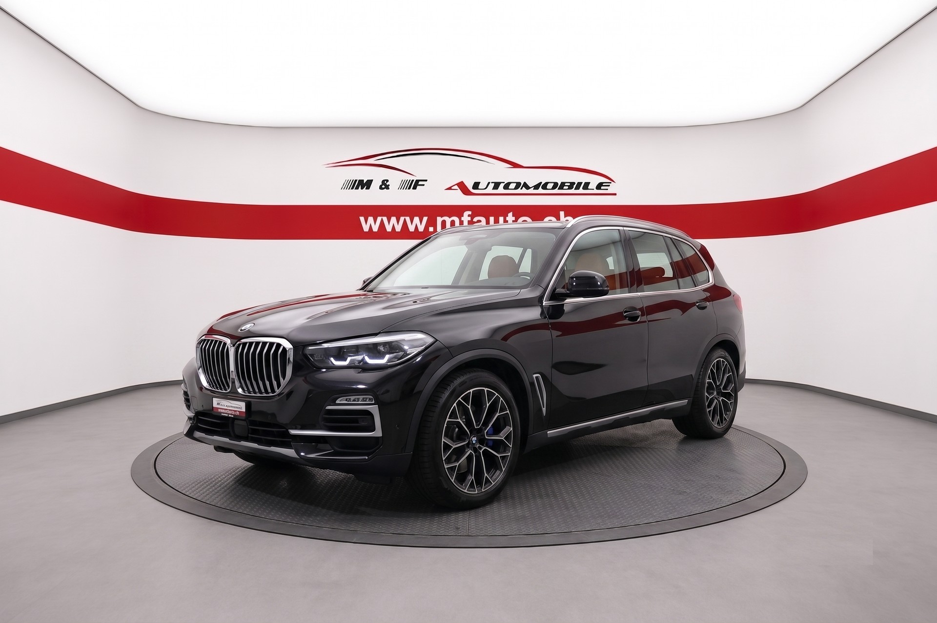 BMW X5 30d xDrive 7 Sitzer CH FAHRZEUG-image-0