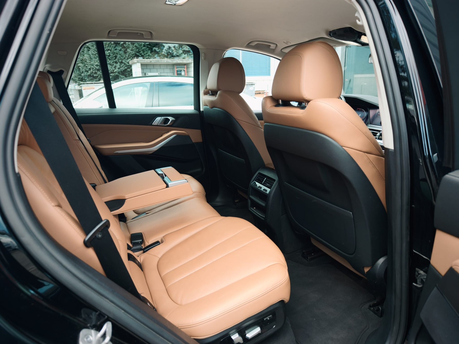 BMW X5 30d xDrive 7 Sitzer CH FAHRZEUG-image-12