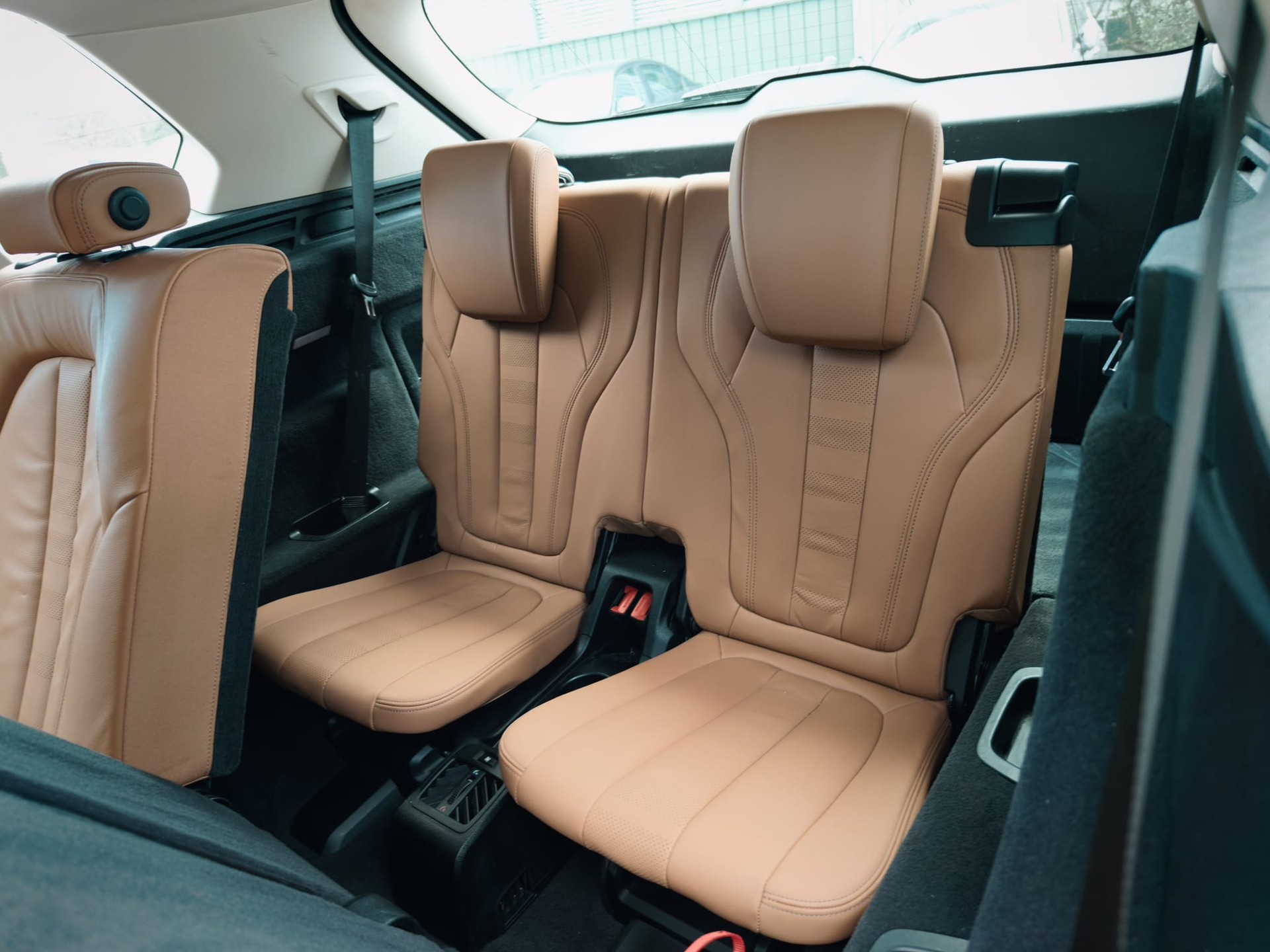 BMW X5 30d xDrive 7 Sitzer CH FAHRZEUG-image-13
